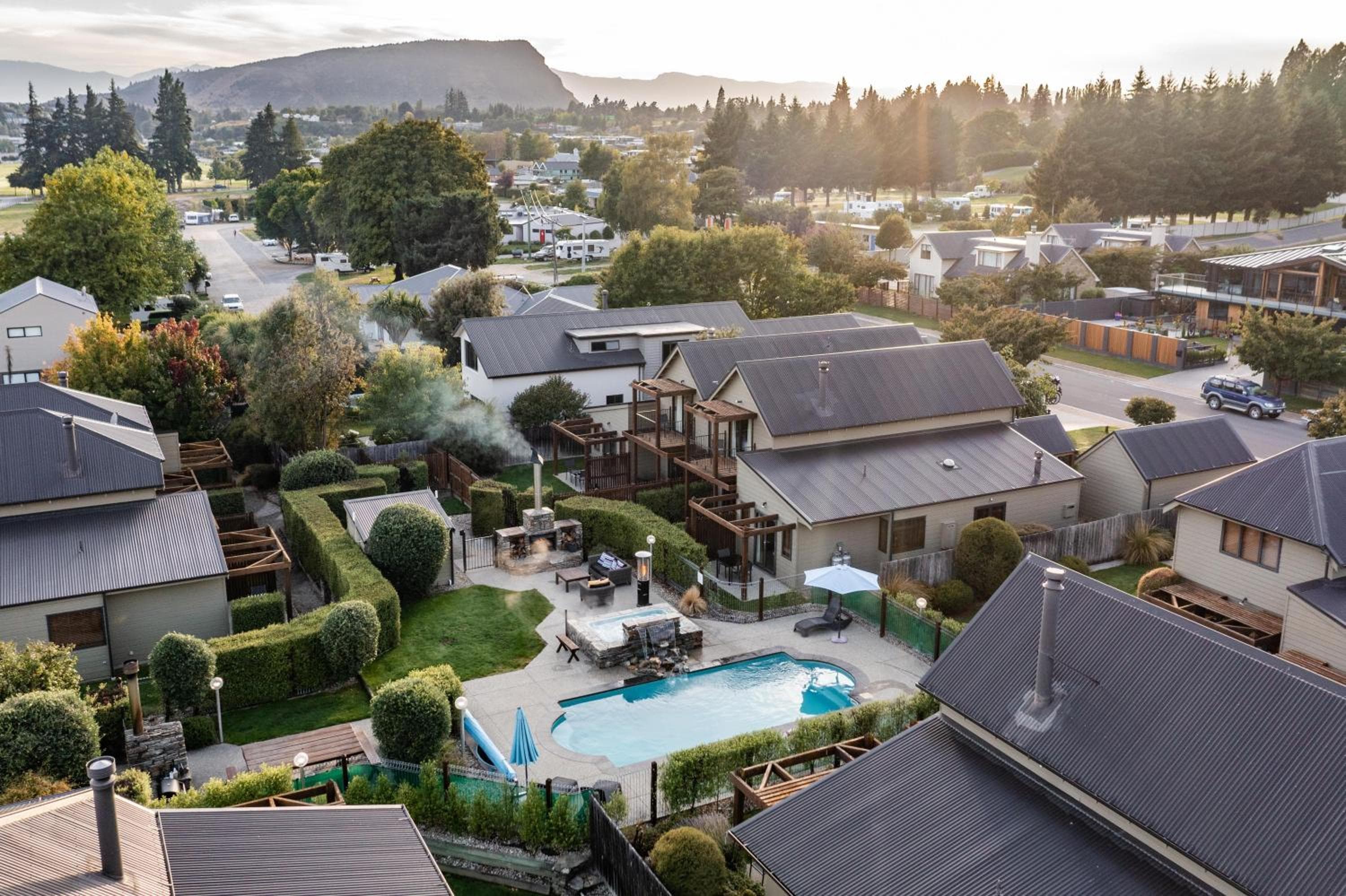 Wanaka Luxury Apartments, Wanaka, photo 6
