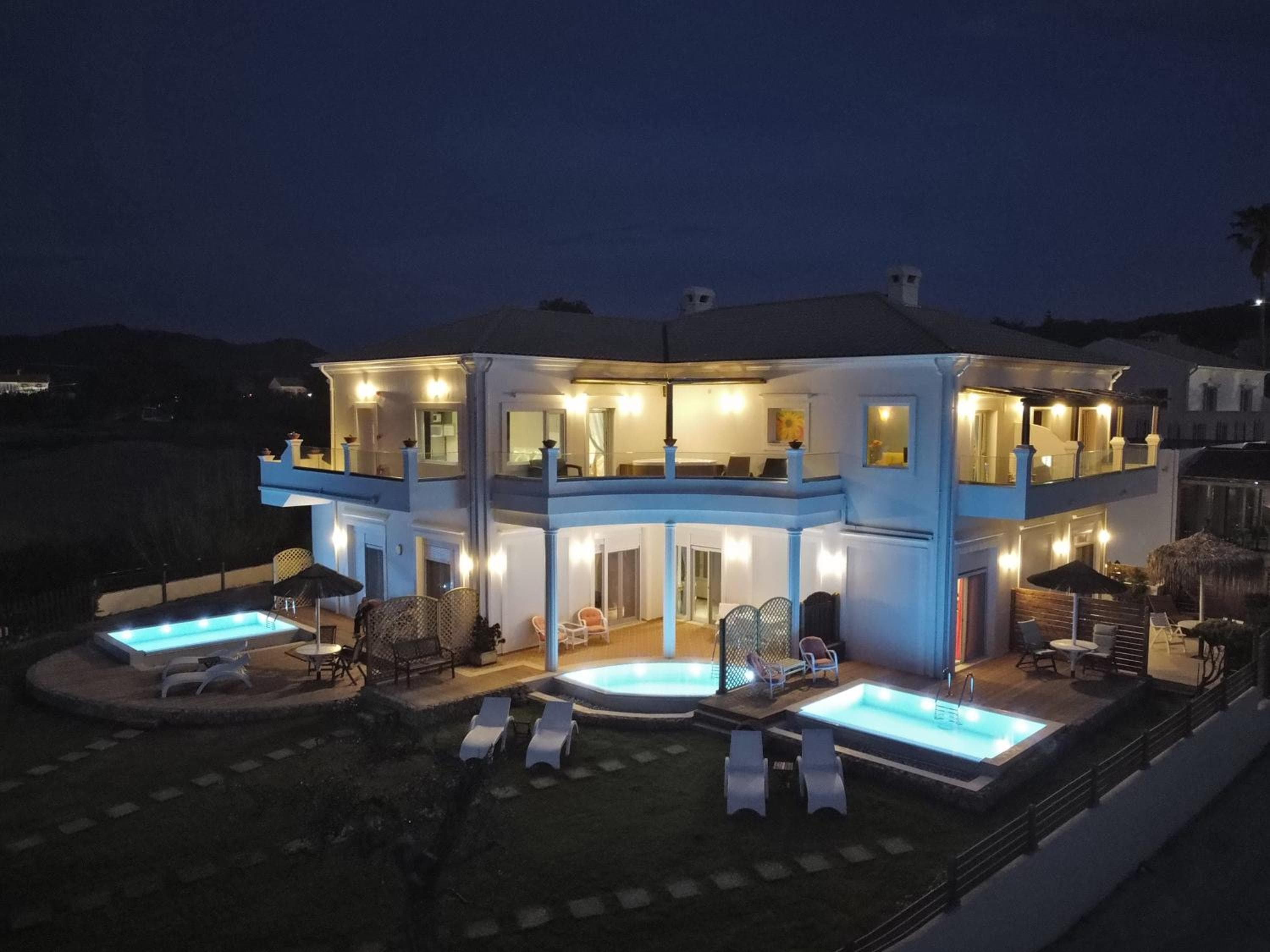 Margarita's Luxury Suites, Agios Stefanos