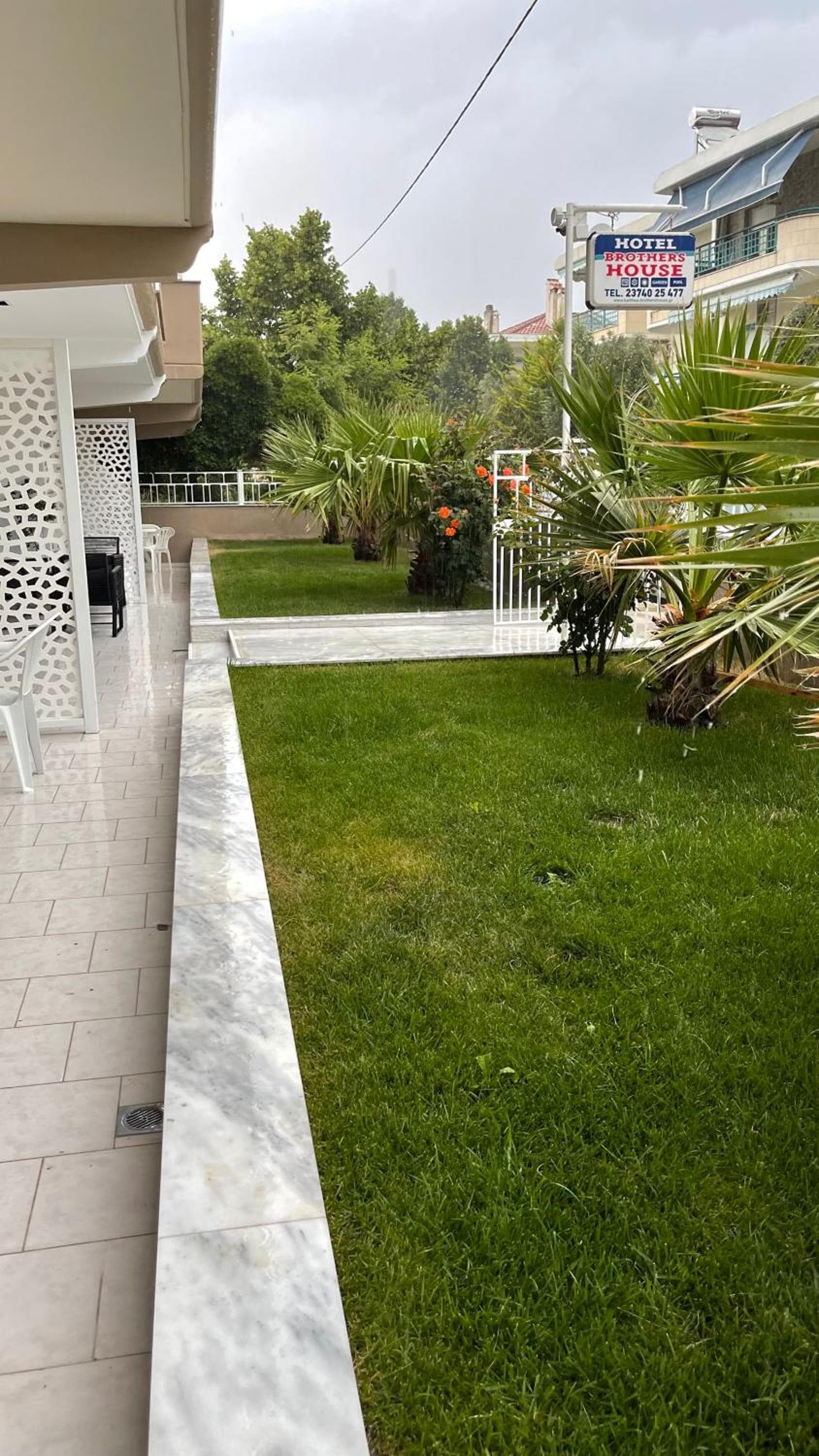 Brother's House, Kallithea Halkidikis
