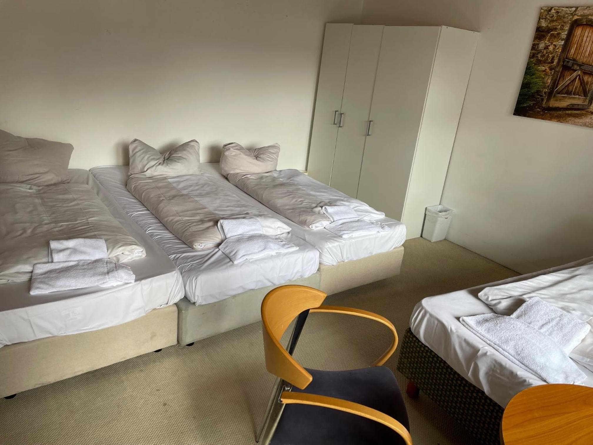 Apartment Hotel 24h Check-in, Free Parking and WiFi, Henstedt-Ulzburg