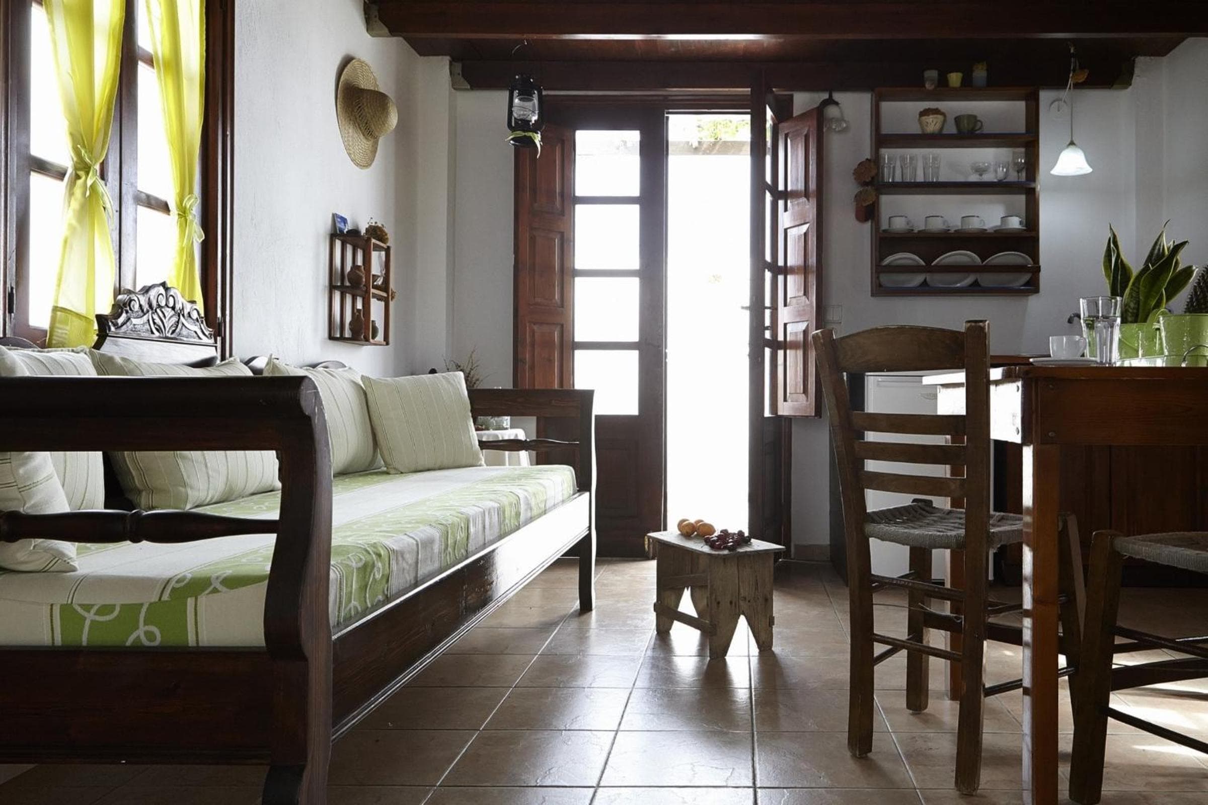 Anna Traditional Apartments, Kamari, photo 4
