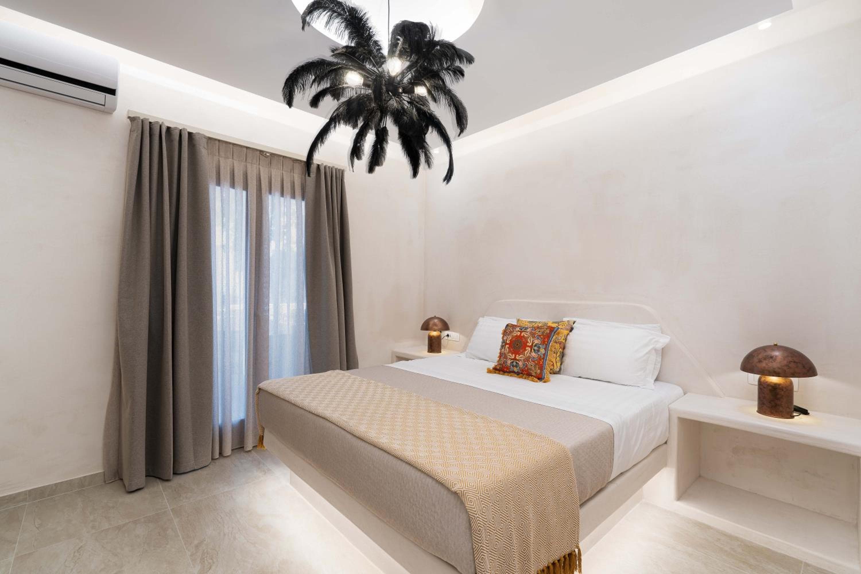 Thousand Stars Suites&Rooms, Kamari, photo 2