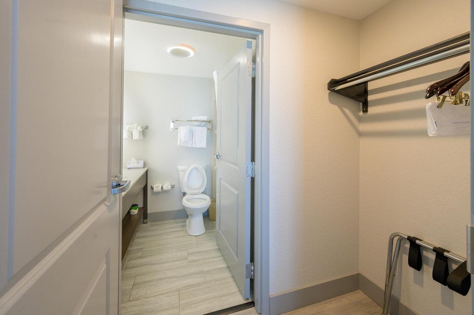 Candlewood Suites Panama City Beach Southeast by IHG, Panama City Beach, photo 5