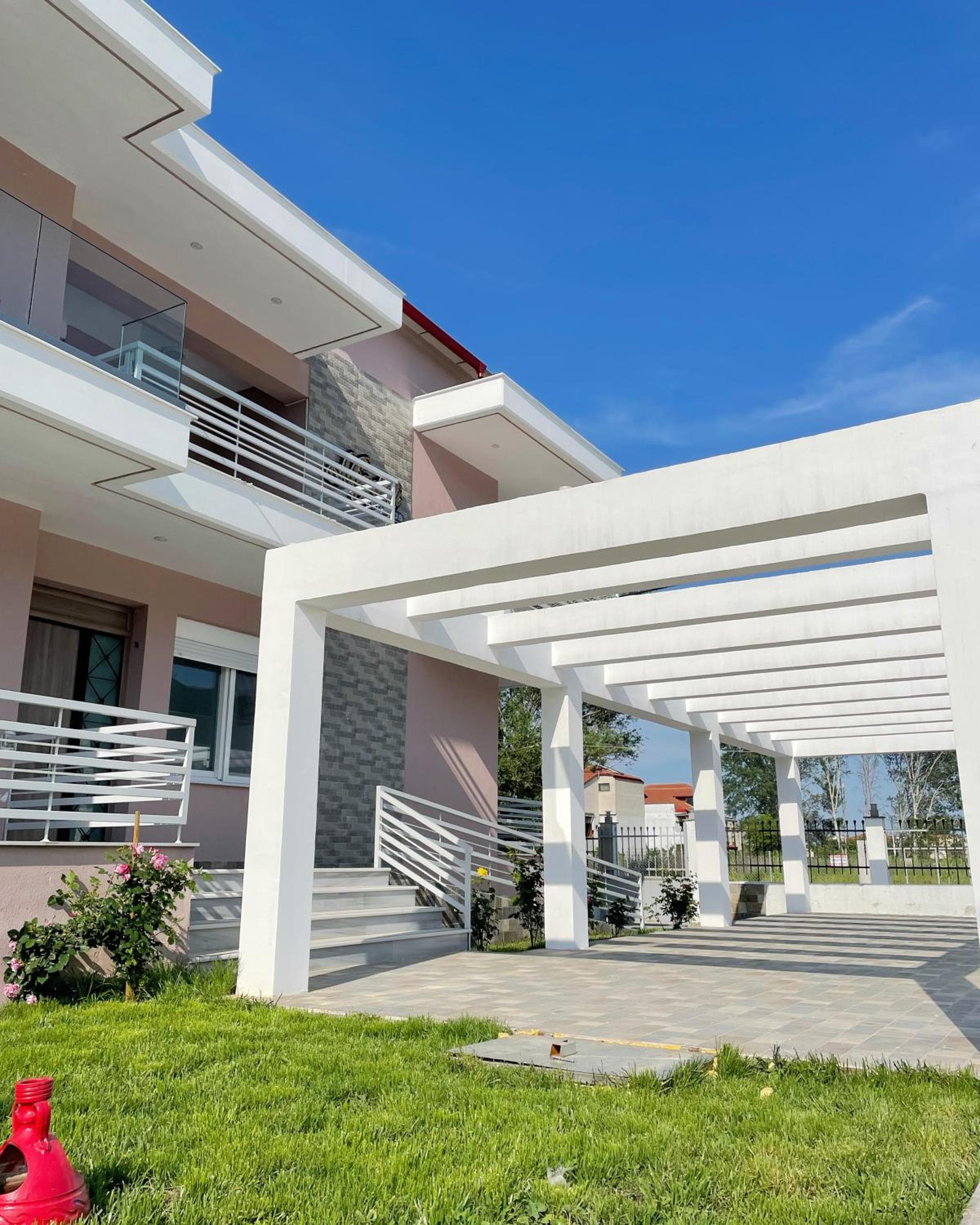 Nigdeli Studios, Stavros, photo 3