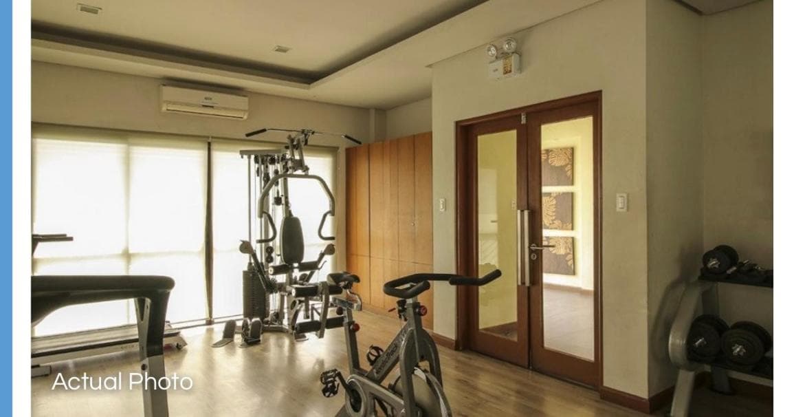 Lovely 2 BR Condo with FREE Secured Parking, Manila, photo 2