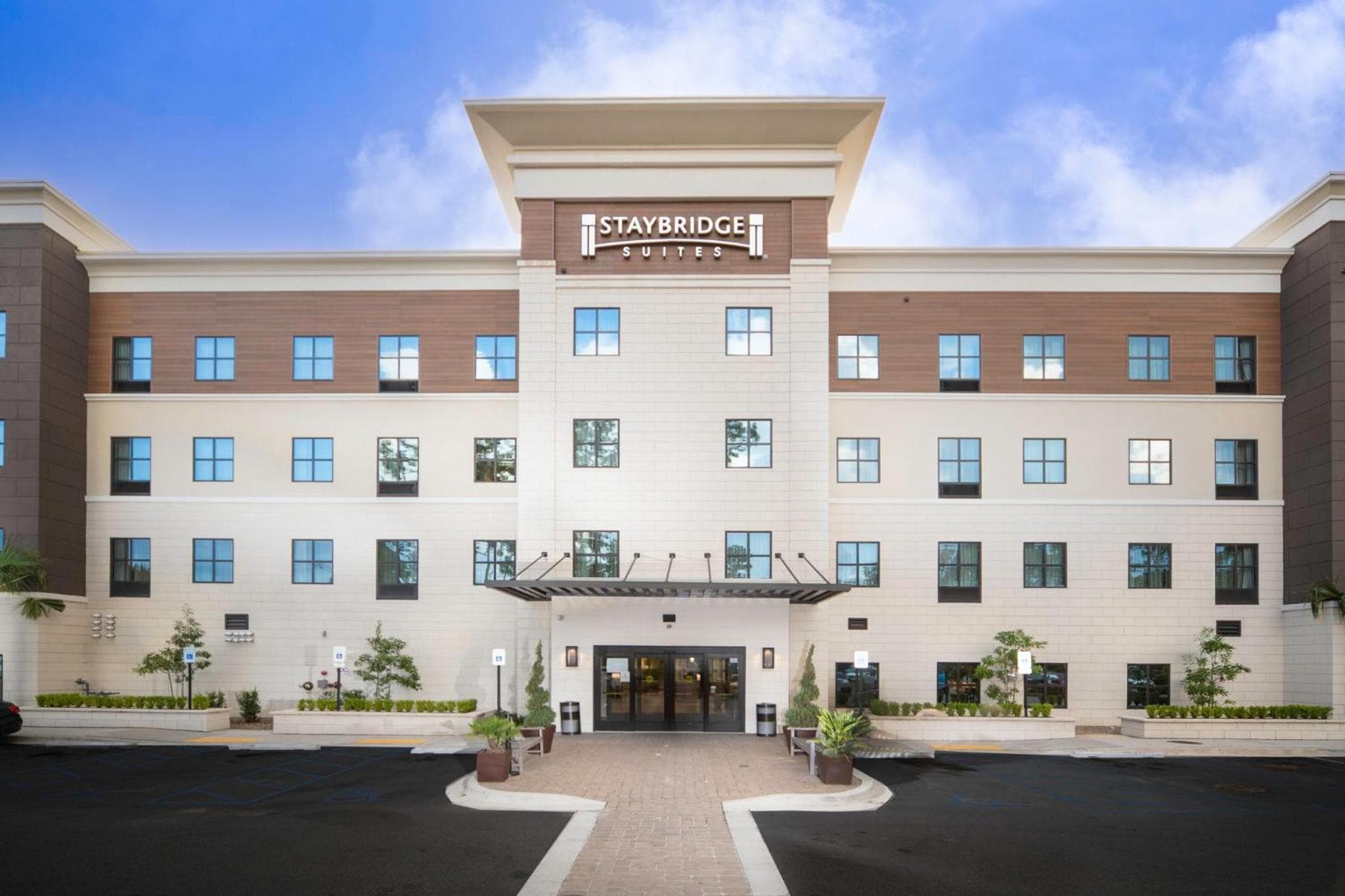 Staybridge Suites - Summerville by IHG, Summerville