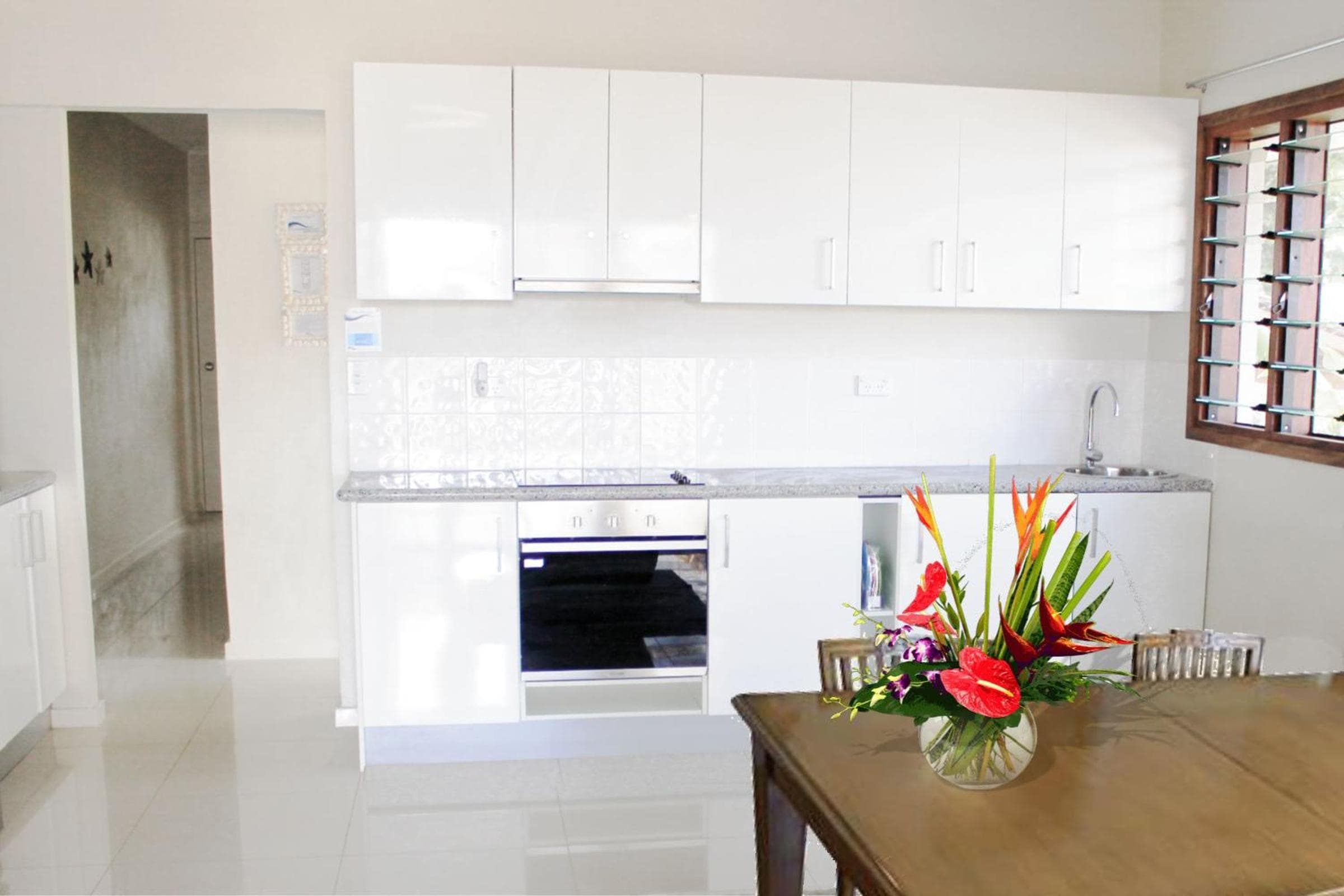 Vanuatu Beachfront Apartments, Port Vila, photo 4