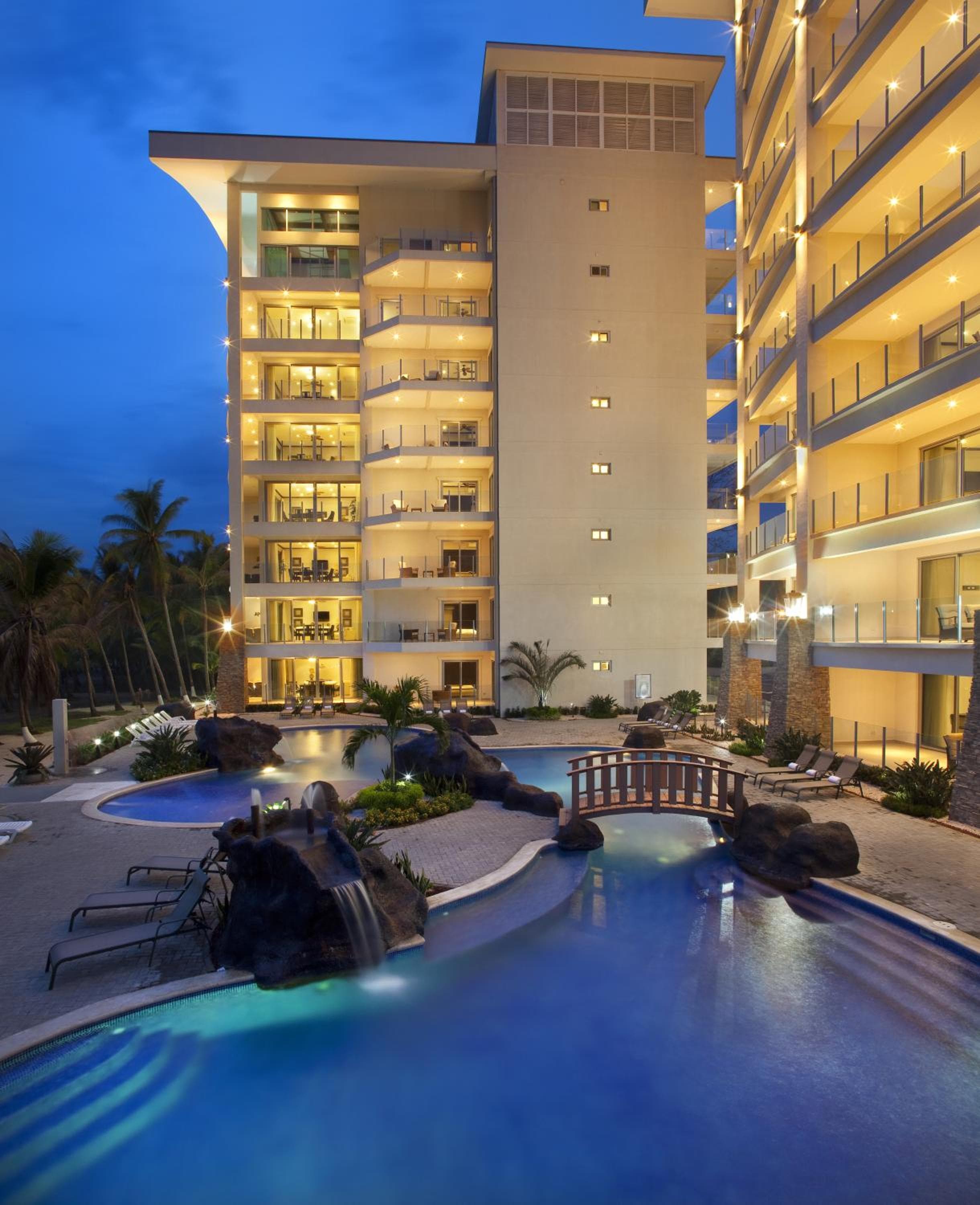Best in Jaco Condos at Diamante del Sol, Jacó