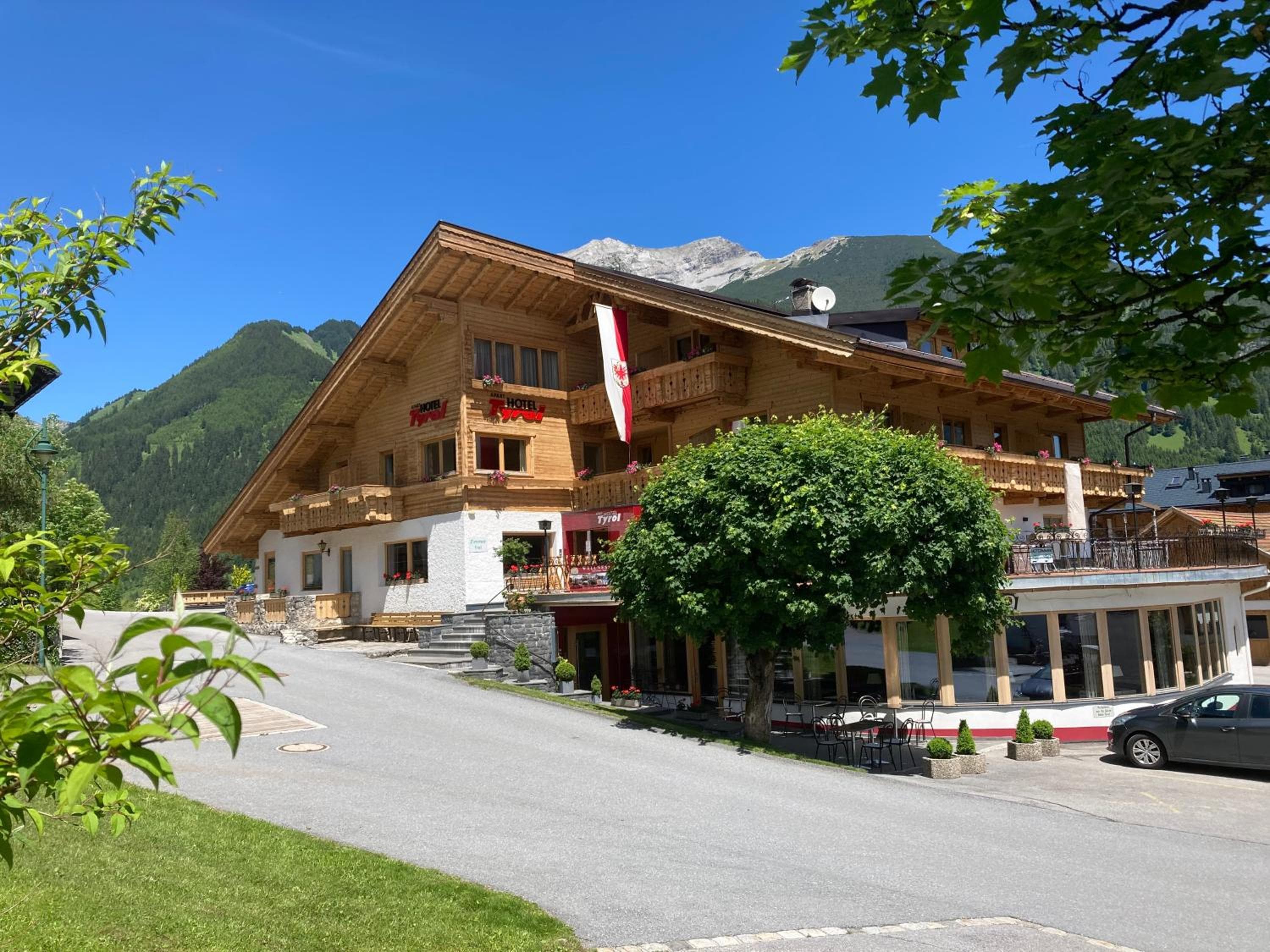 Aparthotel Tyrol, Lermoos