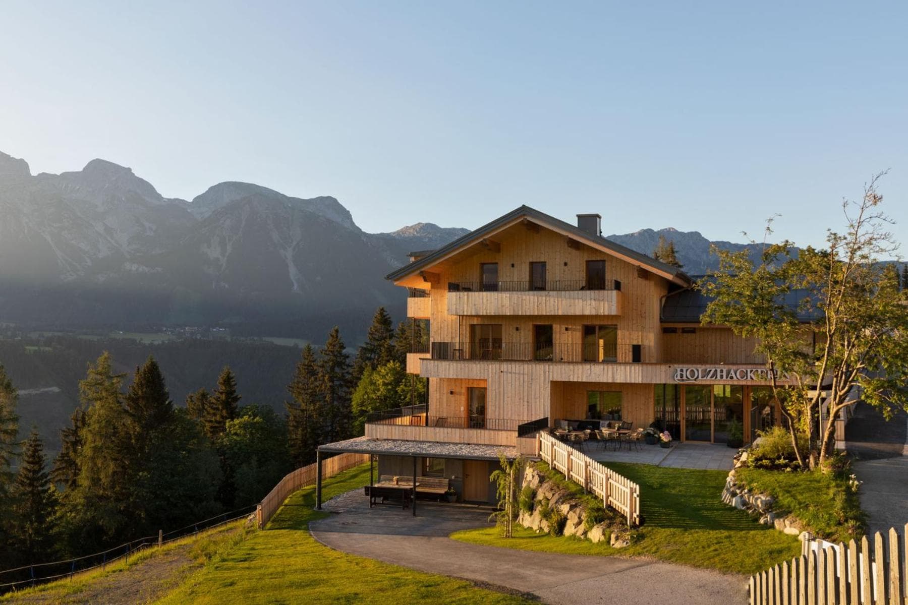 Holzhackerin - the charming Haus am Berg, Schladming, photo 3