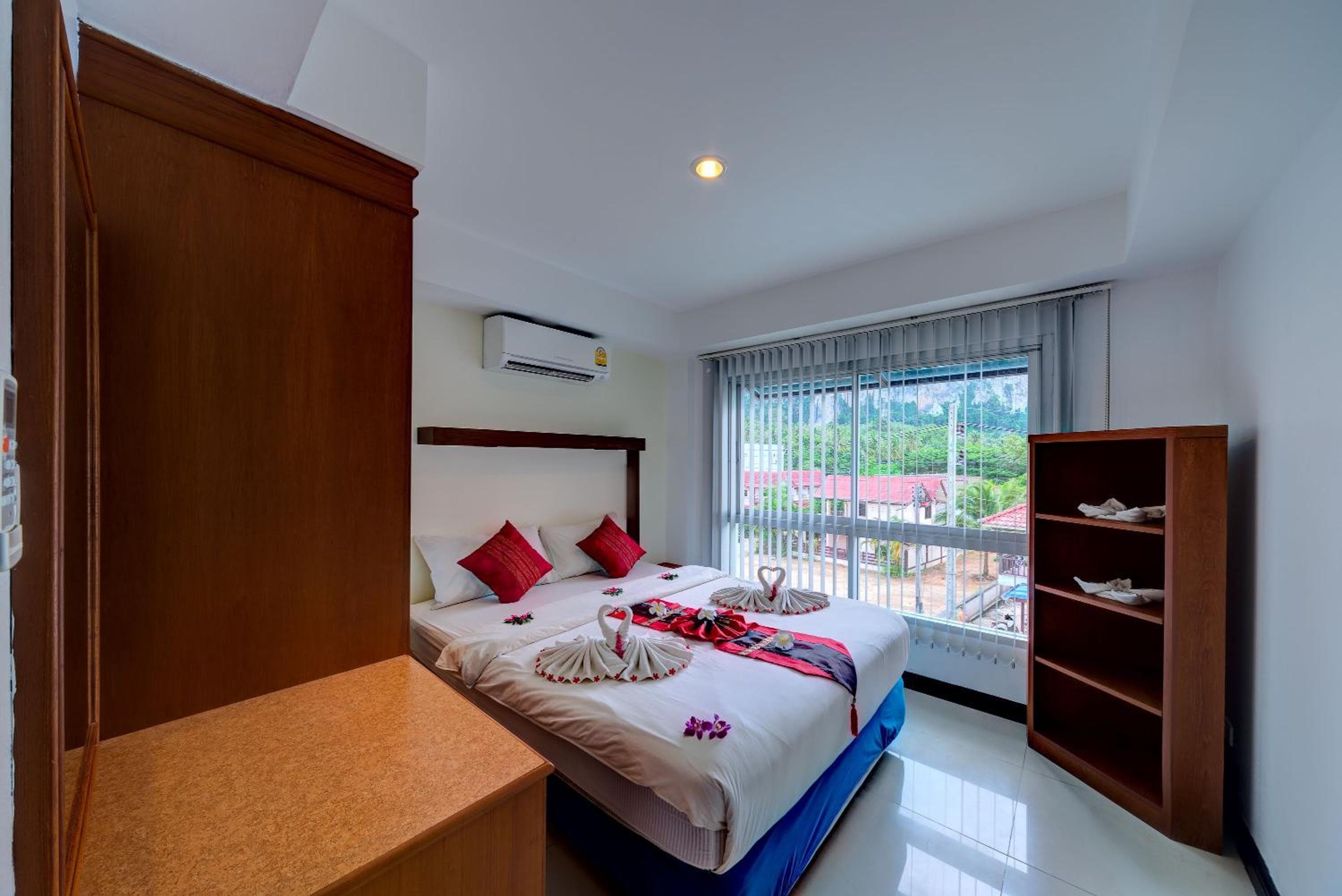 Krabi Apartment Hotel, Ao Nang Beach, photo 2