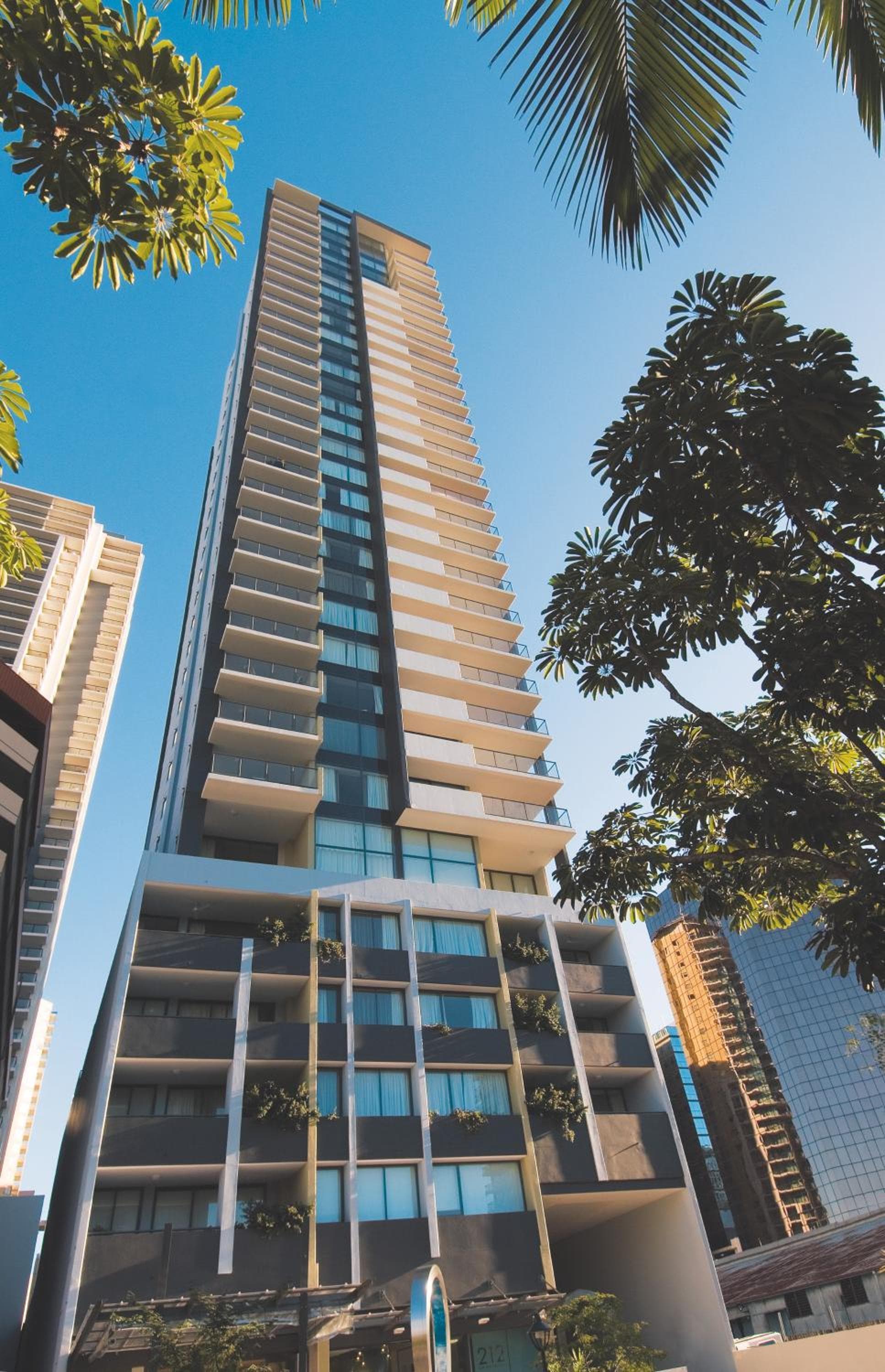Oaks Brisbane on Margaret Suites, Brisbane