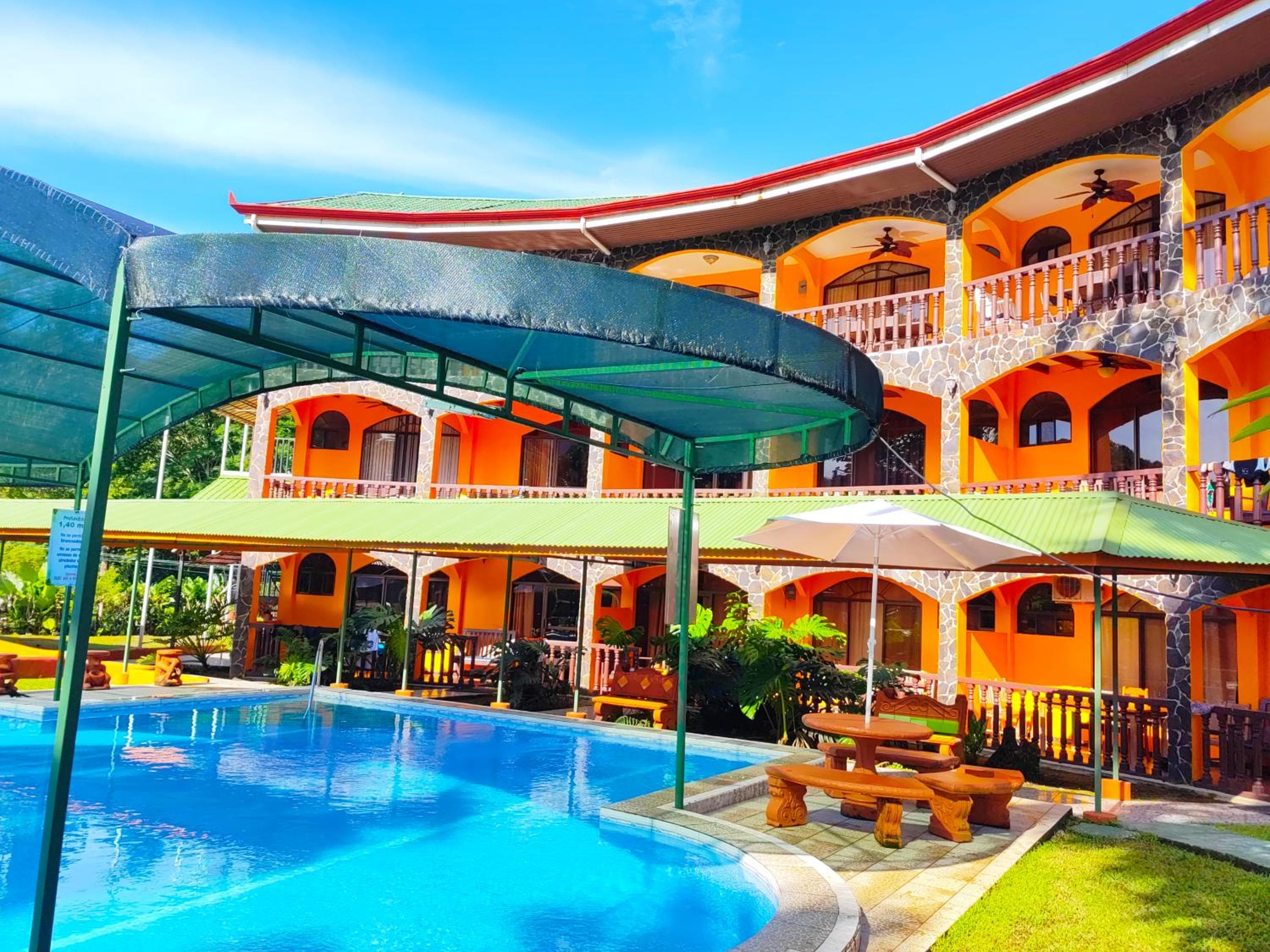 Apartahotel Playa Luna, Uvita