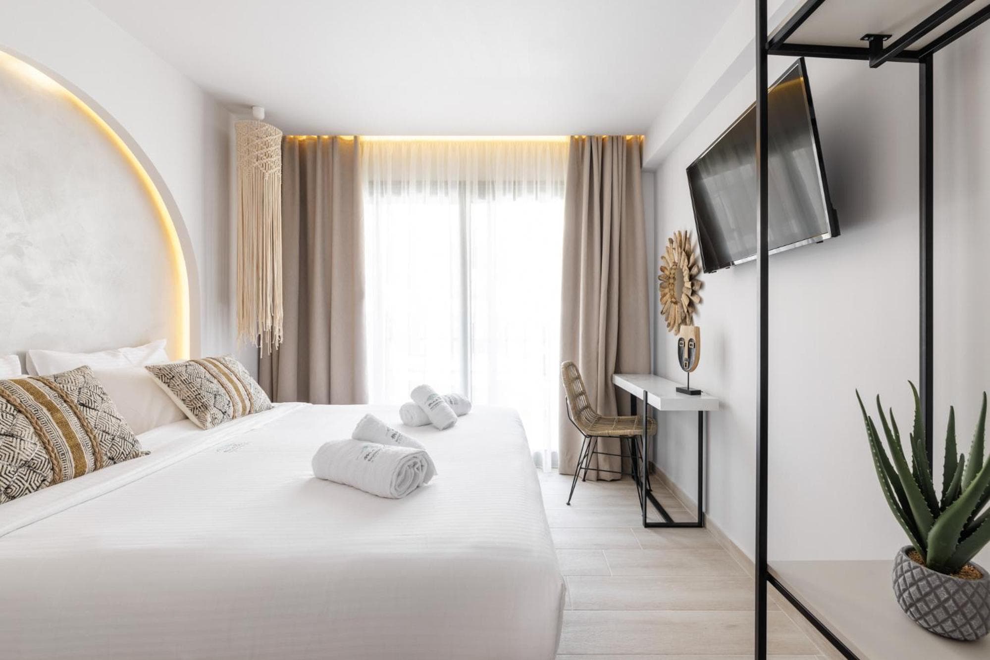Amalthia Luxury Suites, Polykhrono, photo 5