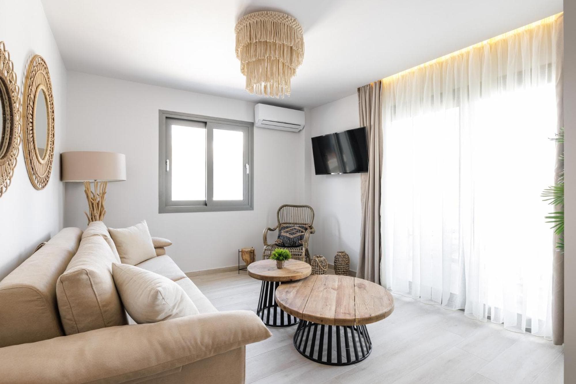 Amalthia Luxury Suites, Polykhrono, photo 2