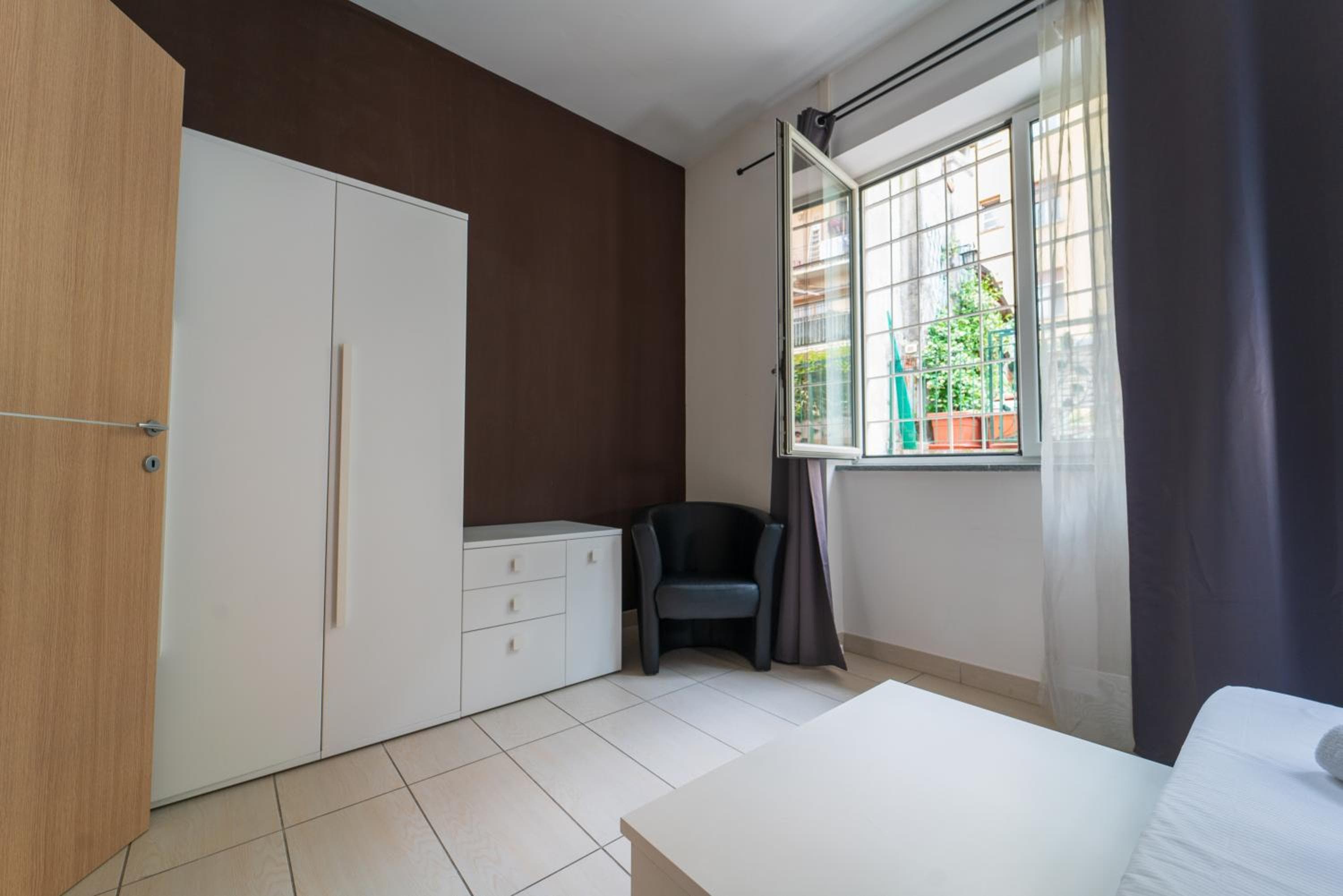 Mole27 - ResArt, Turin, photo 6