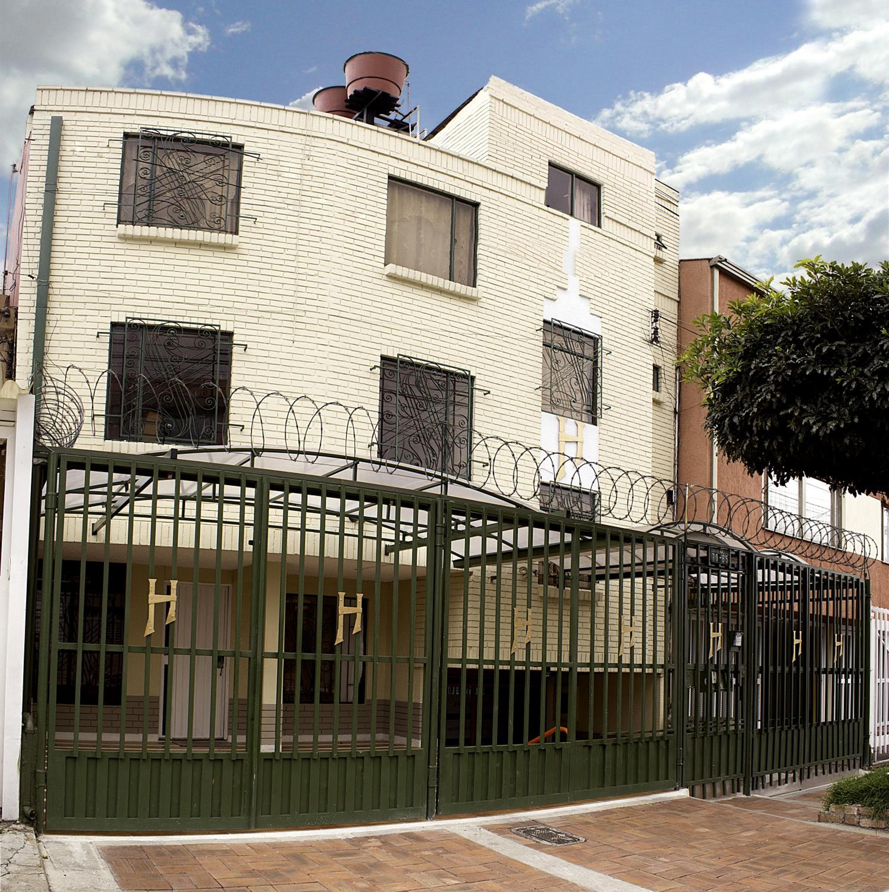 ApartaHotel Los Alcazares, Bogotá