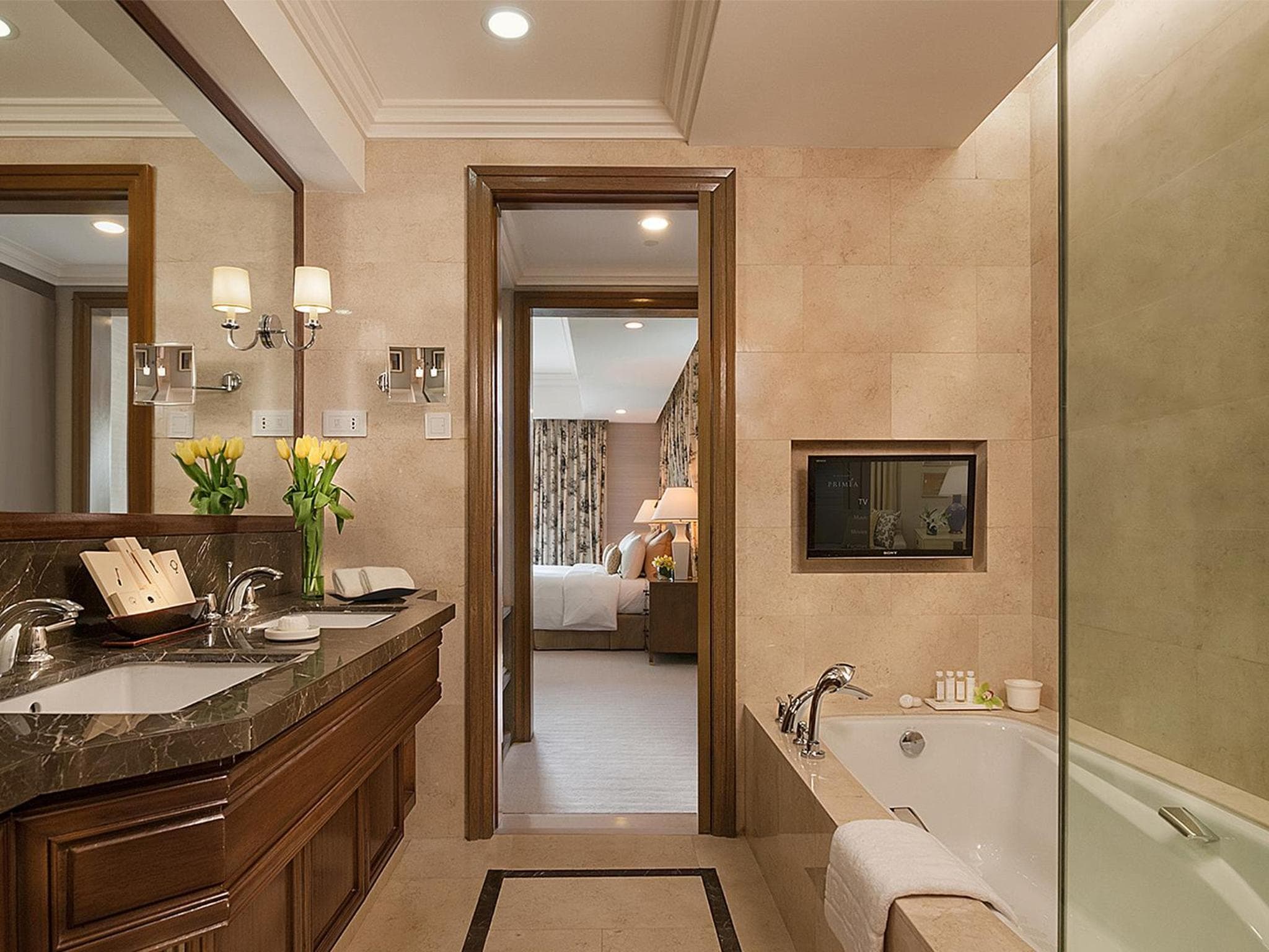 Discovery Primea, Manila, photo 6