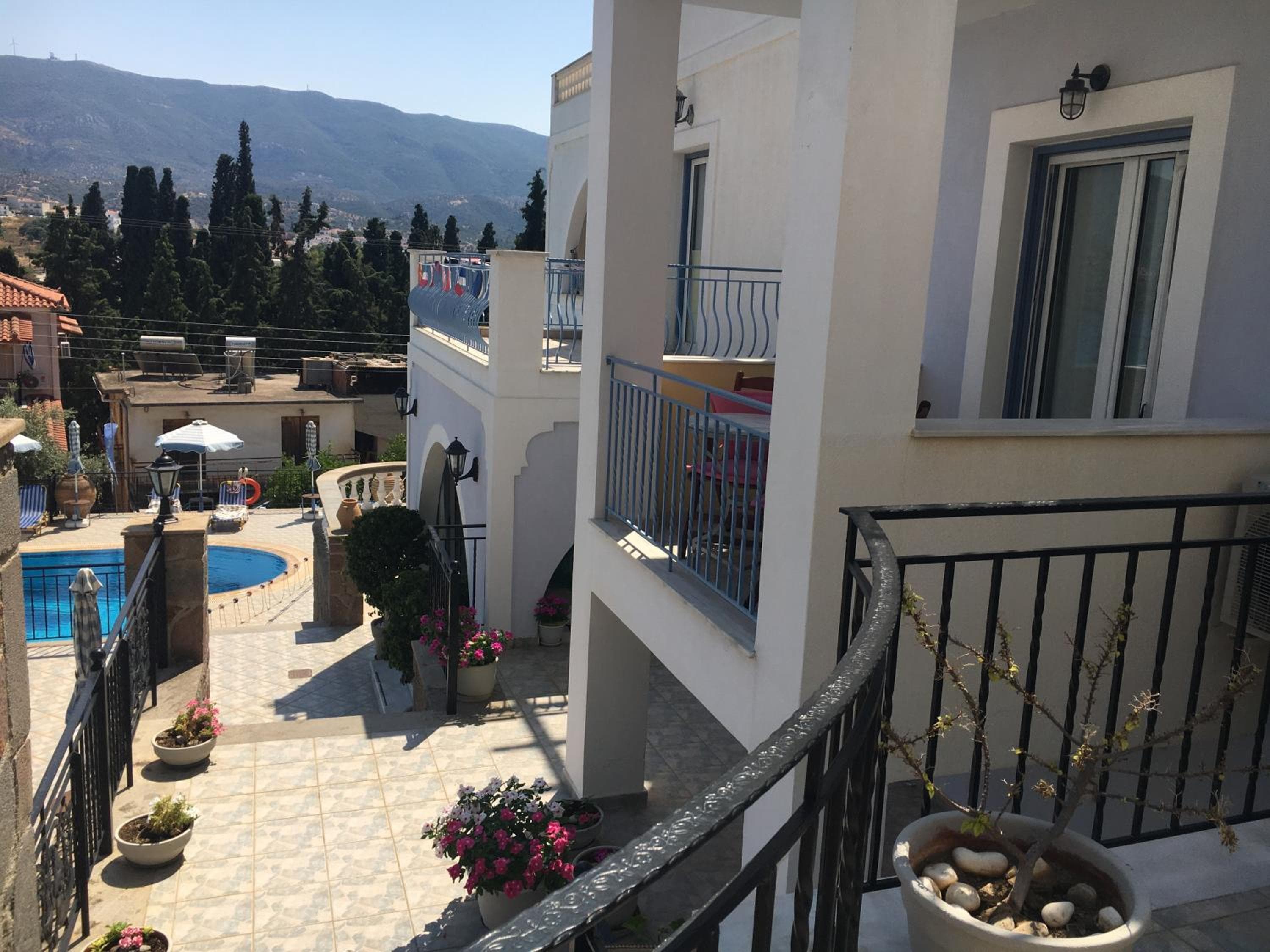 KTM Sunny Villas, Poros, photo 6