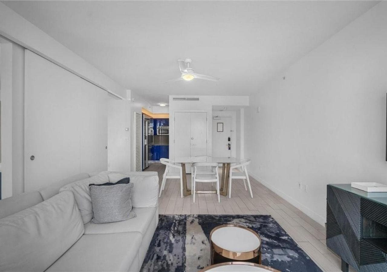 Luxury 1 BR at Fort Lauderdale, Fort Lauderdale, photo 2