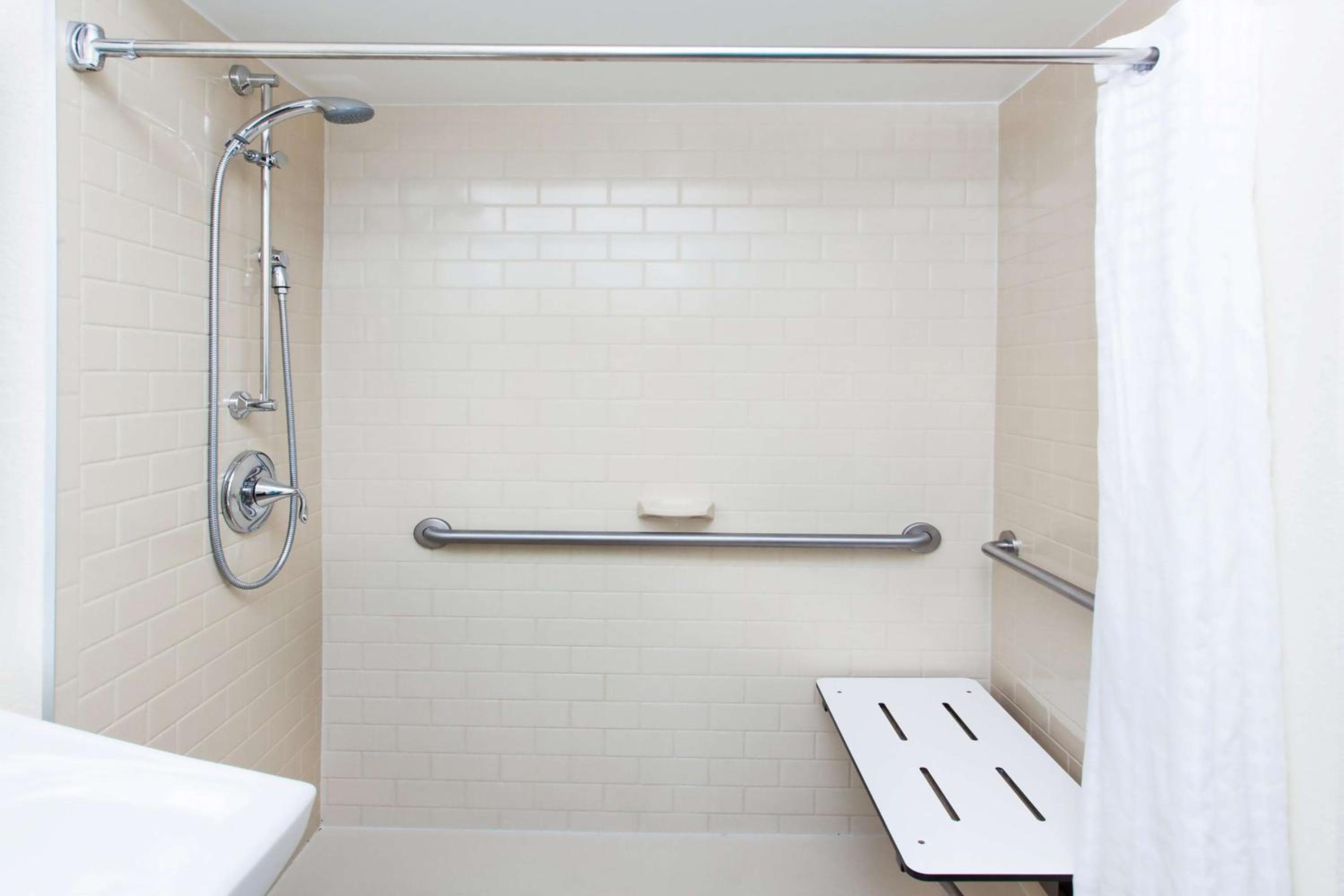 Candlewood Suites Wichita - Airport by IHG, Wichita, photo 2
