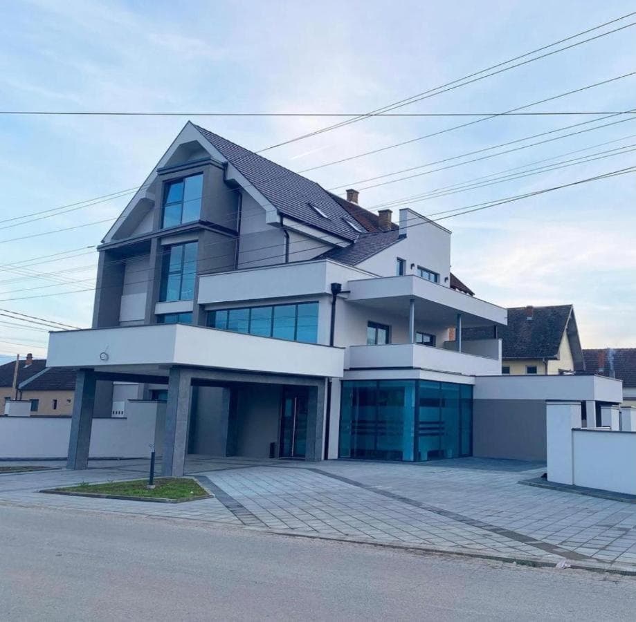 Villa Miss, Bogatić, photo 3