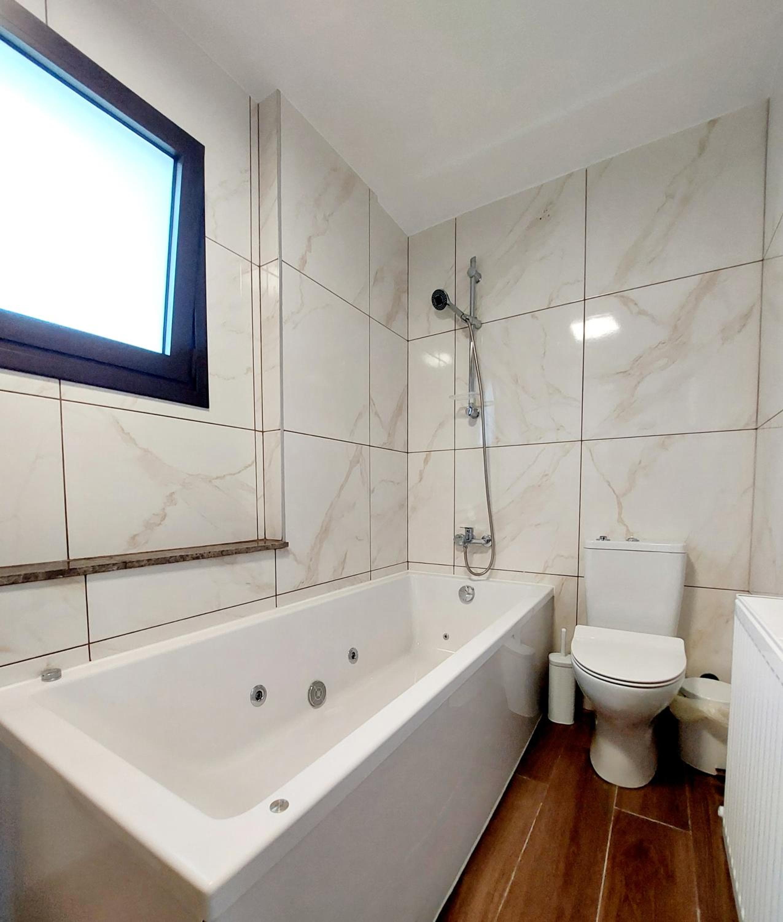 Agros Green Valley Suites, Limassol, photo 2