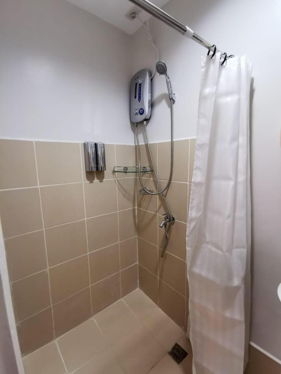 Lifestyle at The Loop Towers Condotel, Cagayan de Oro, photo 2