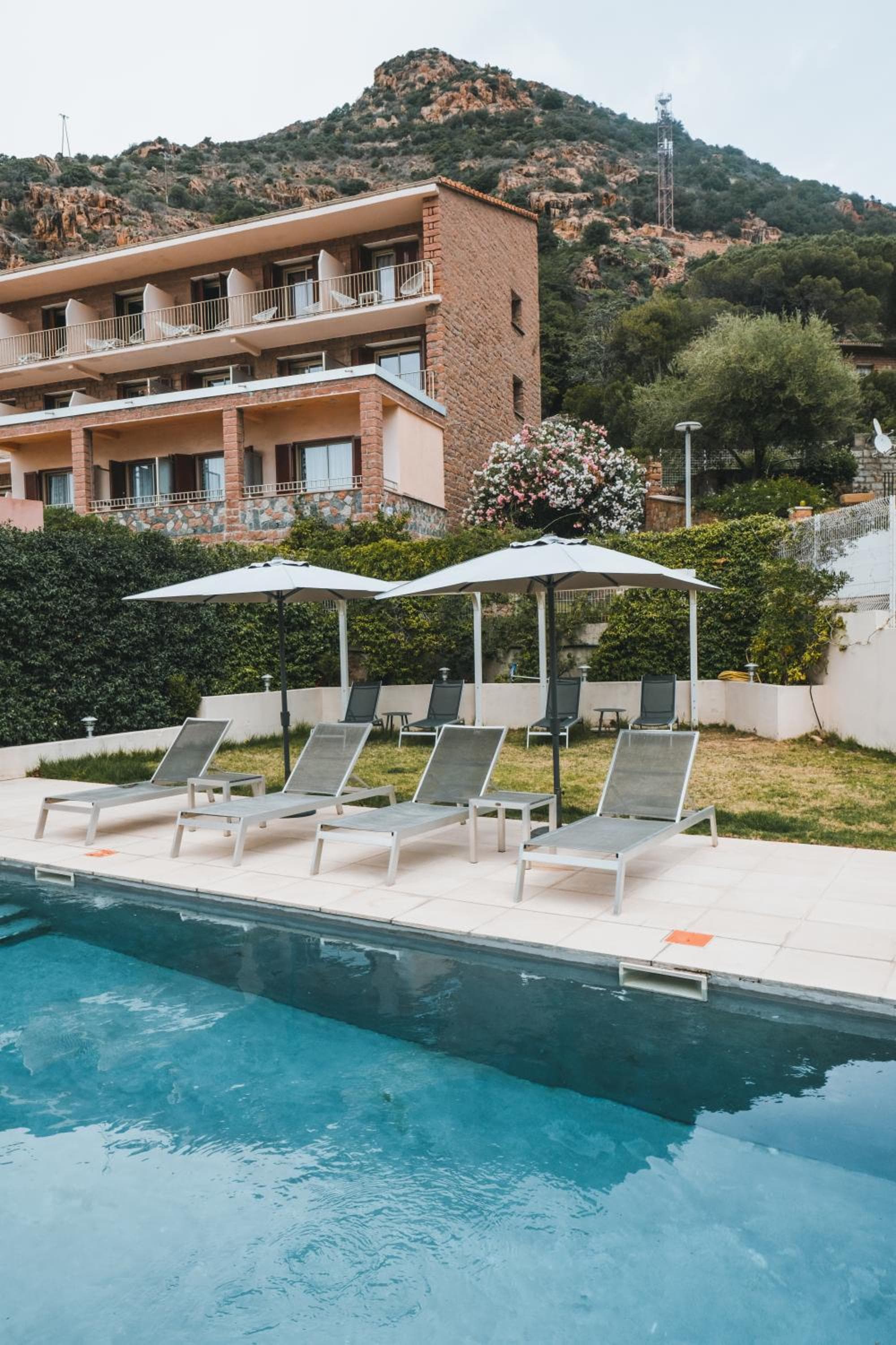 Hôtel & Résidence Le Subrini, Porto Ota, photo 6