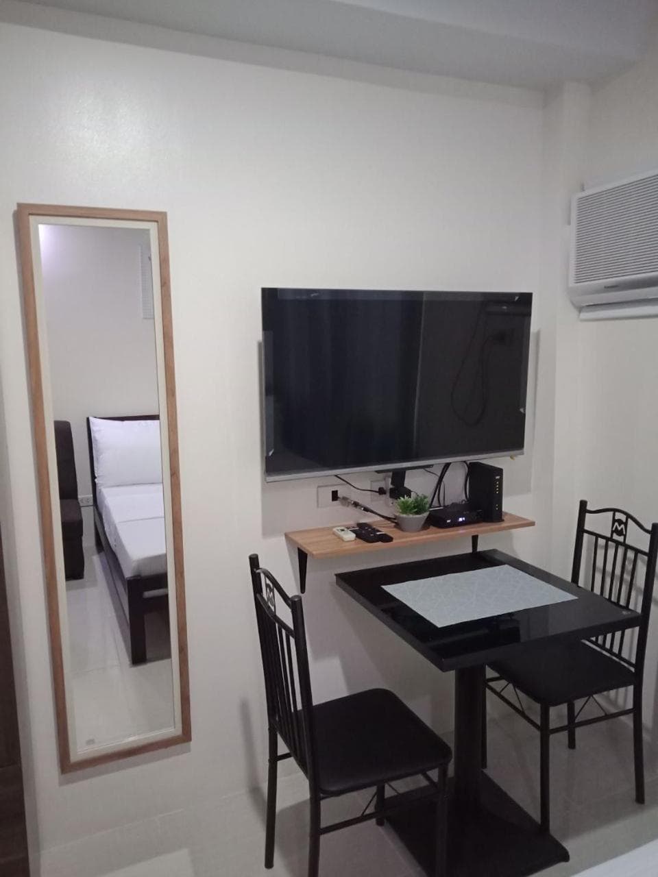 Cozy35 The Persimmon Studio, Near Airport, SM, Ayala, Cebu Business Park, Cebu IT Park, Cebu City, photo 5