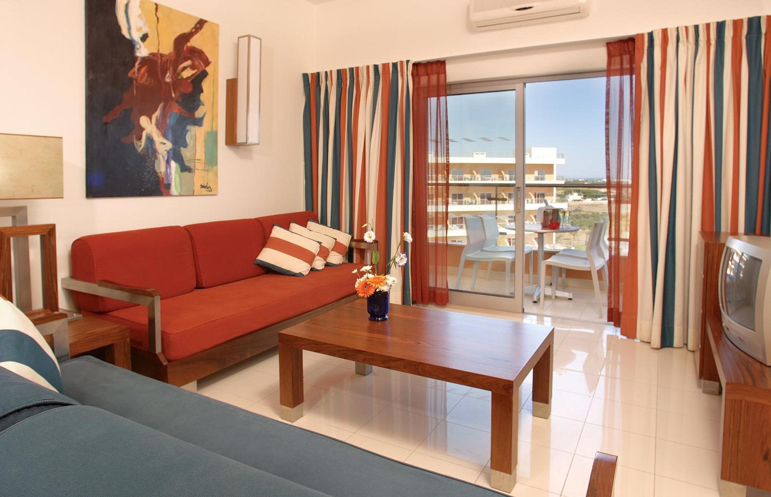 Hotel room at Hotel Apartamento Balaia Atlantico