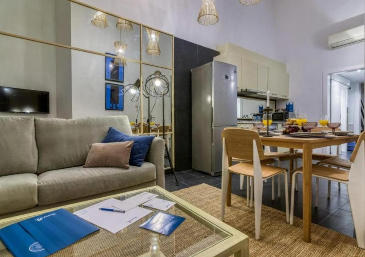 Sweett - The Gothic, Barcelona