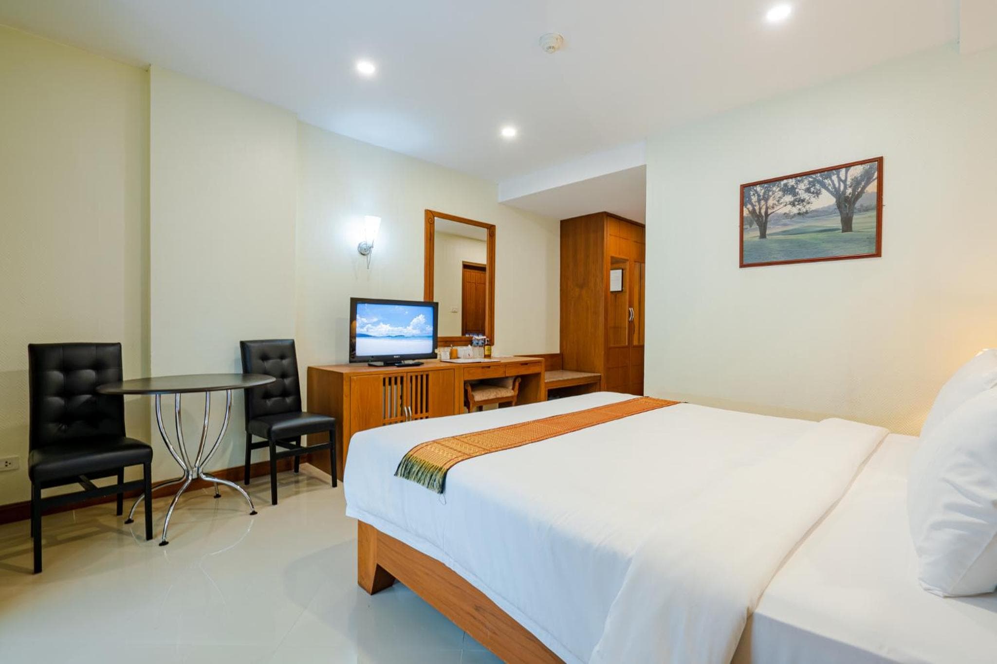 Whitehouse Condotel, Pattaya Central, photo 2