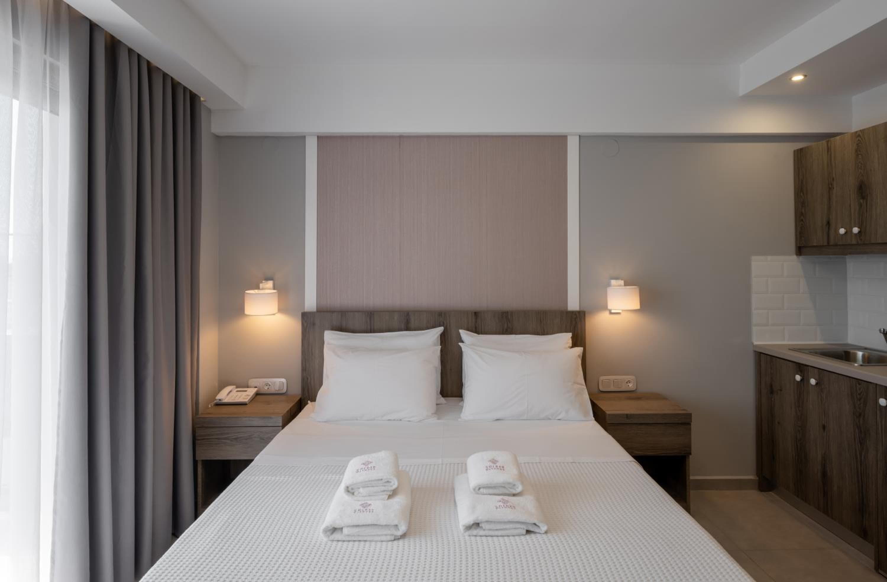 Golden Olympus Rooms, Paralia Katerinis, photo 6