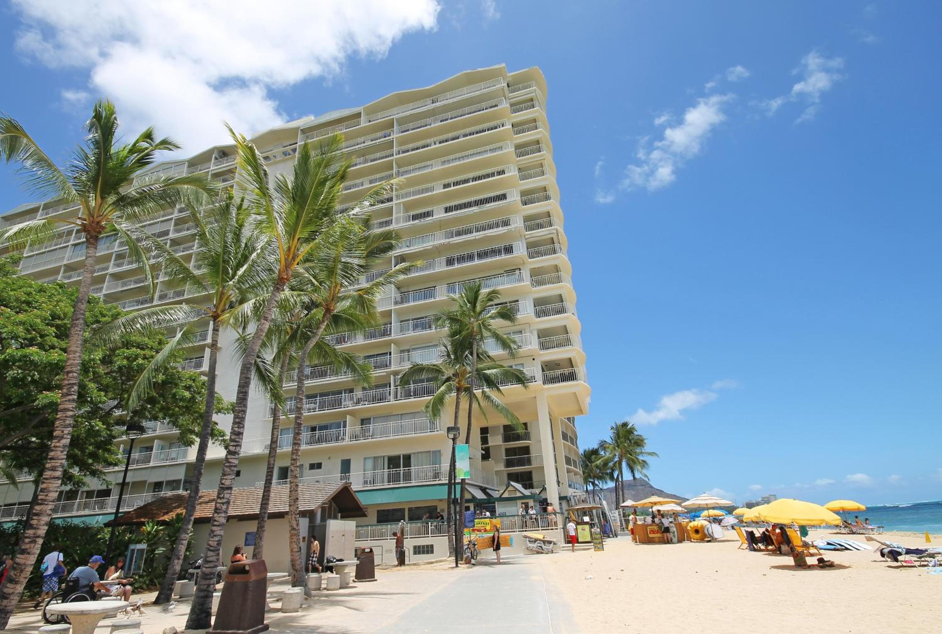 Castle Waikīkī Shore, Honolulu