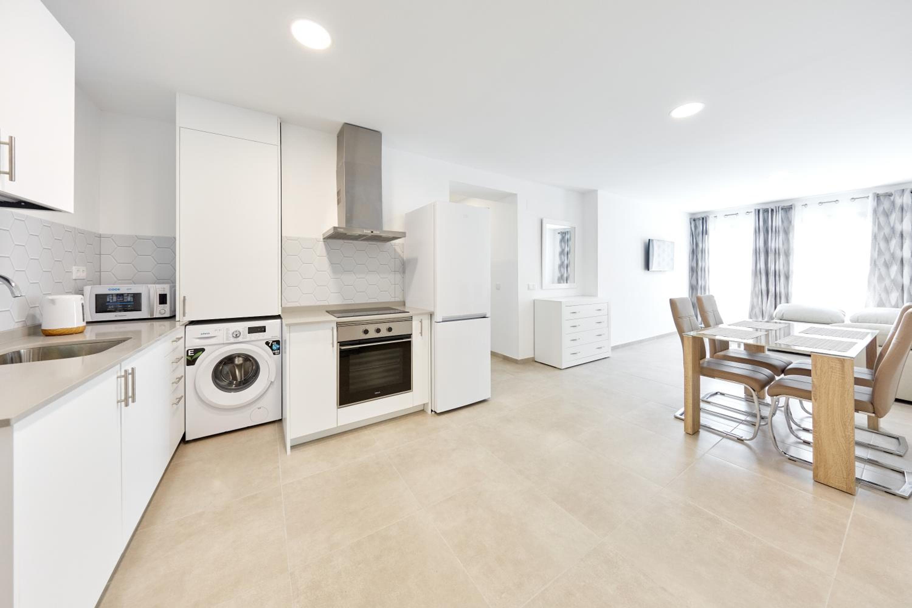 Sonrisa Deluxe Apartments, Levante, Benidorm, photo 5