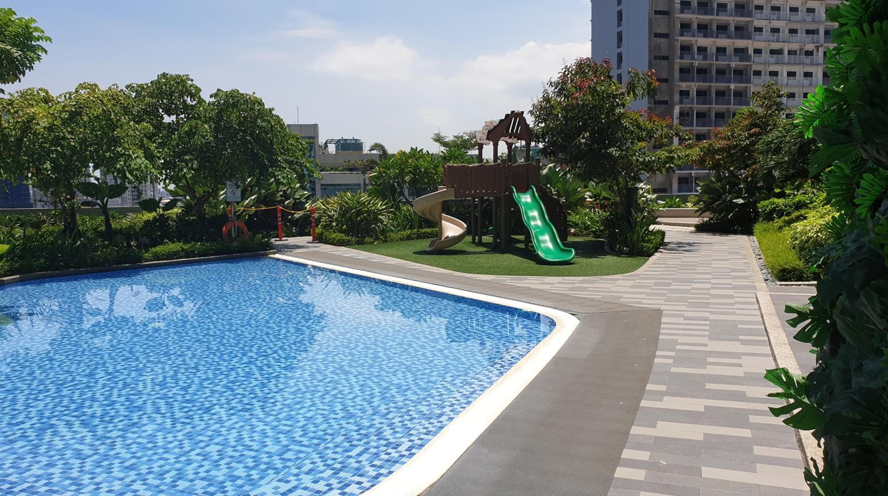 Heart of Makati, Fully furnished condo, cbd central location, Manila, photo 2