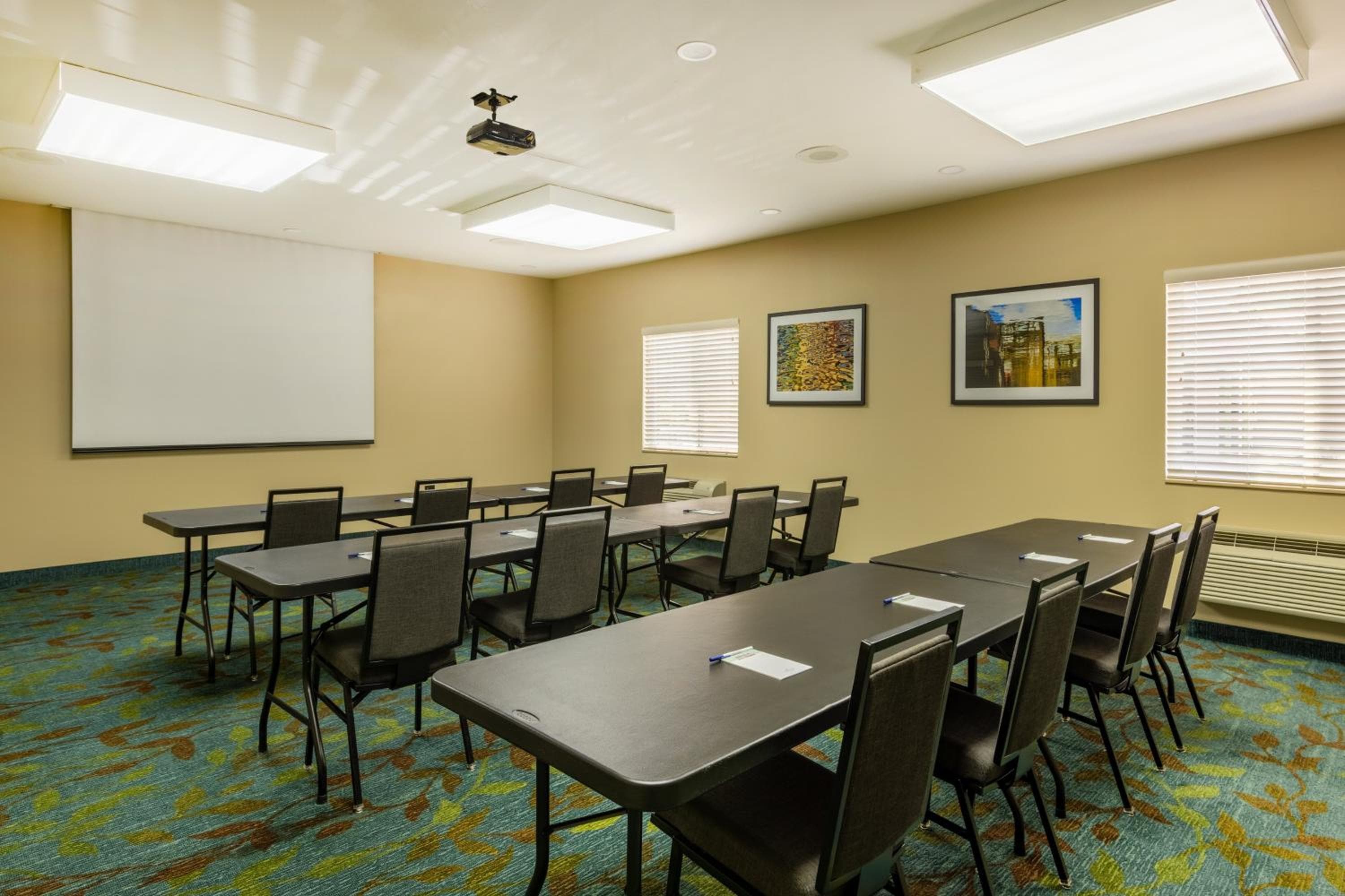 Candlewood Suites Springfield-Medical District by IHG, Springfield, photo 3
