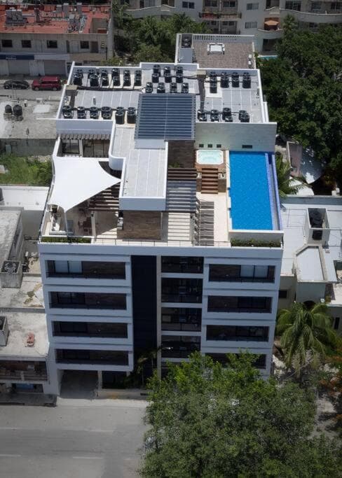 OneBR w Balcony or Small Studio in Playa del Carmen, BBQ, Pool Infinite, Whirlpool, AC, TV Smart, 200mb, Playa del Carmen