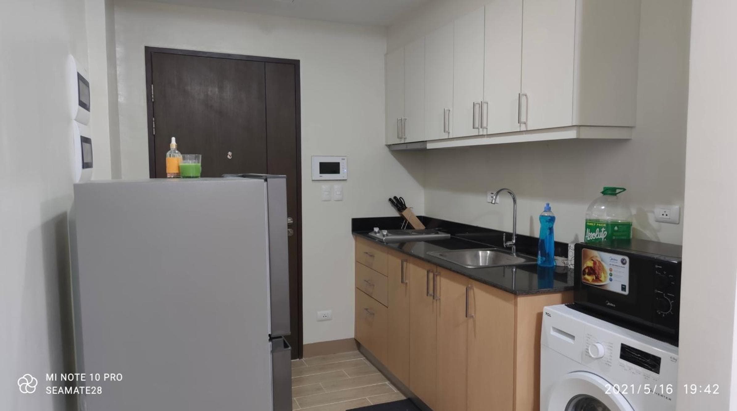 Iloilo Staycation with a Pool, Gym and Playroom, Iloilo City, photo 2