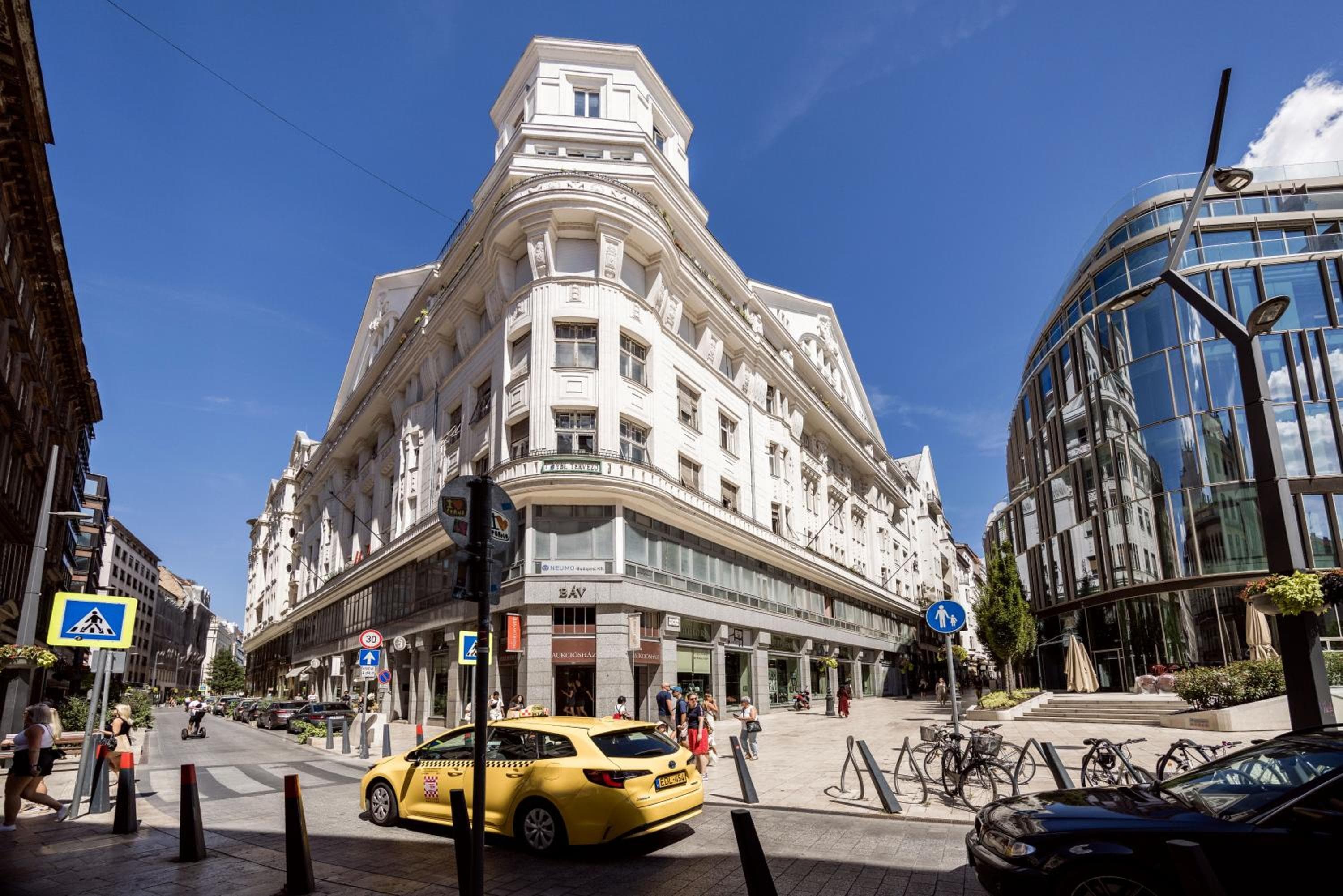 Prime Star Fashion street modern luxury apartments, Budapest