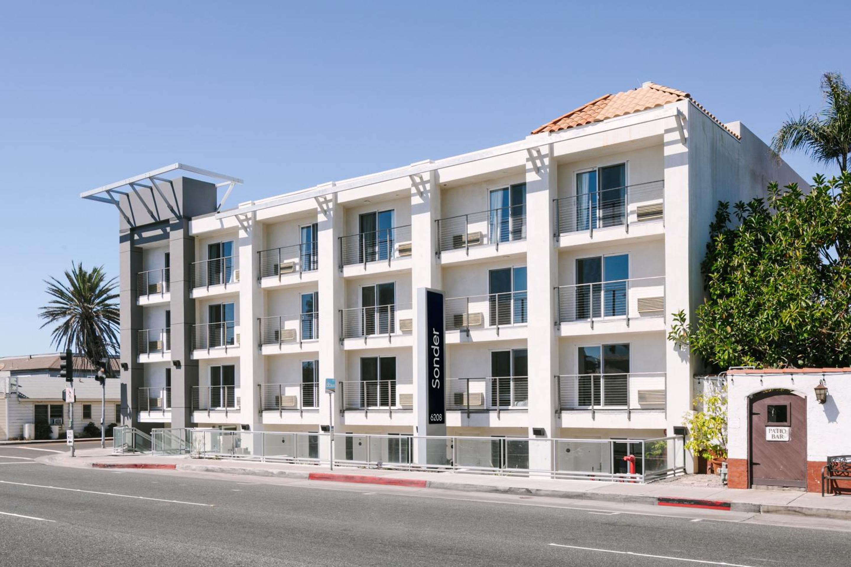 Sonder Solarena, Newport Beach