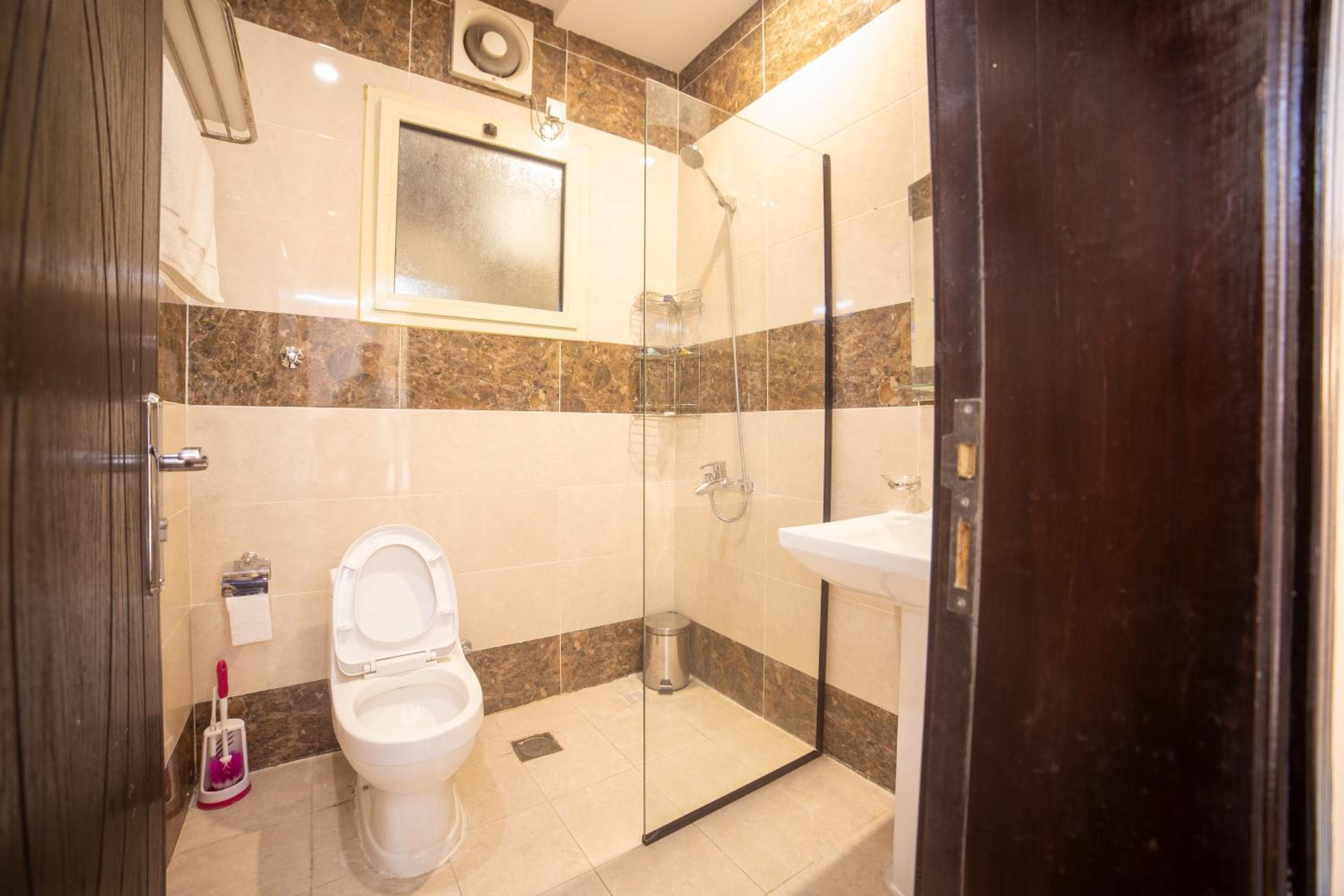First Diamond Served Apartments, Jeddah, photo 6
