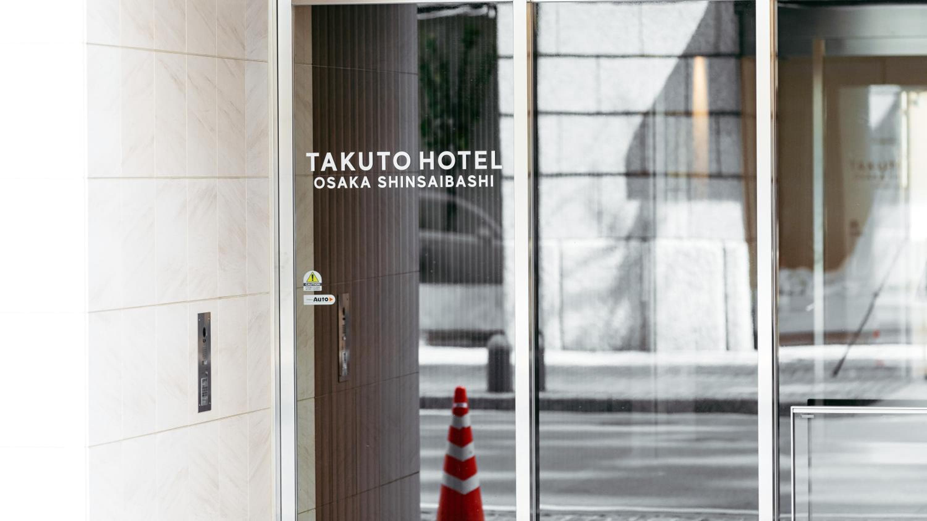 Takuto Hotel Osaka Shinsaibashi, Osaka