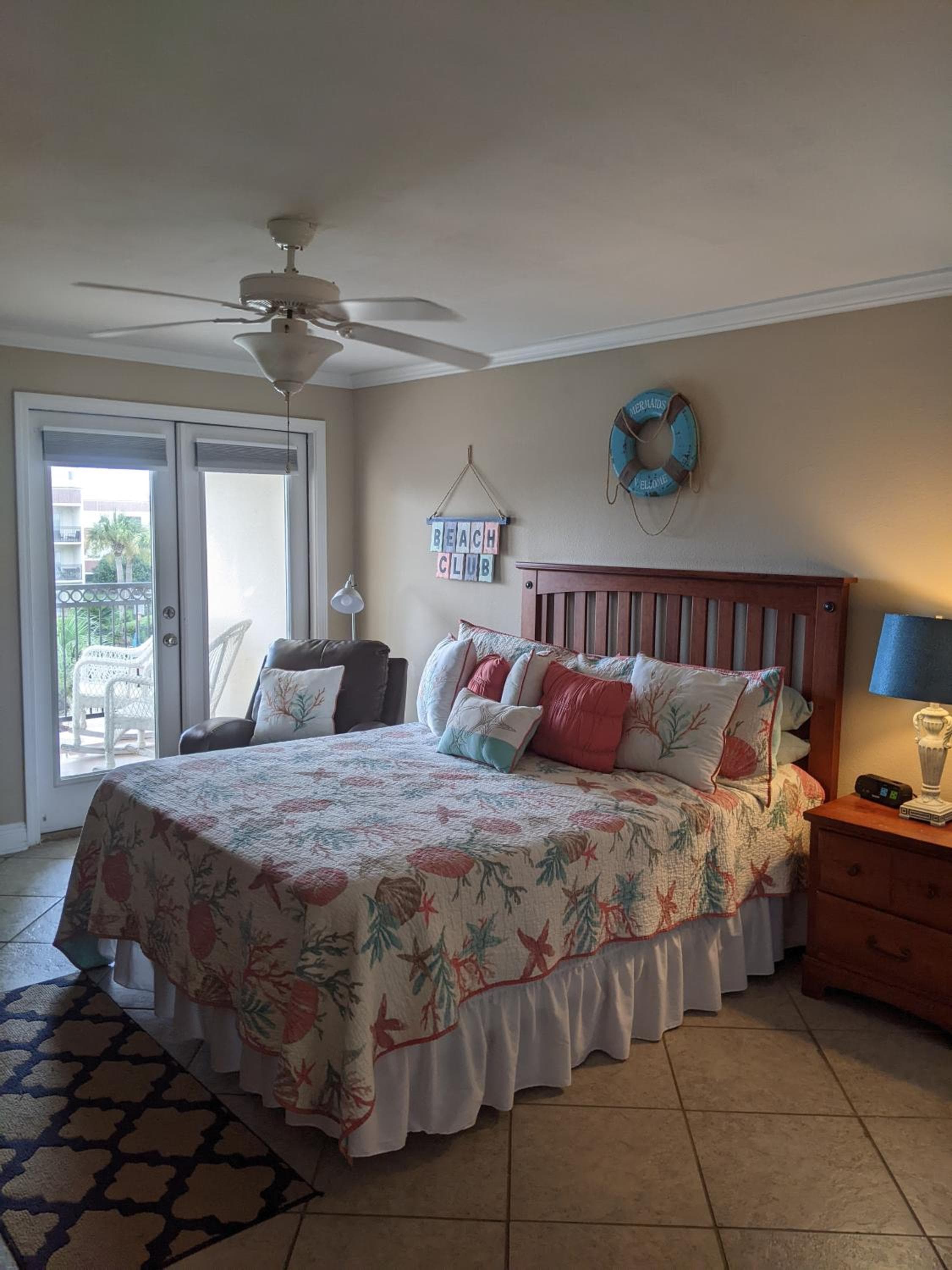 Biloxi Beach Condo, Biloxi