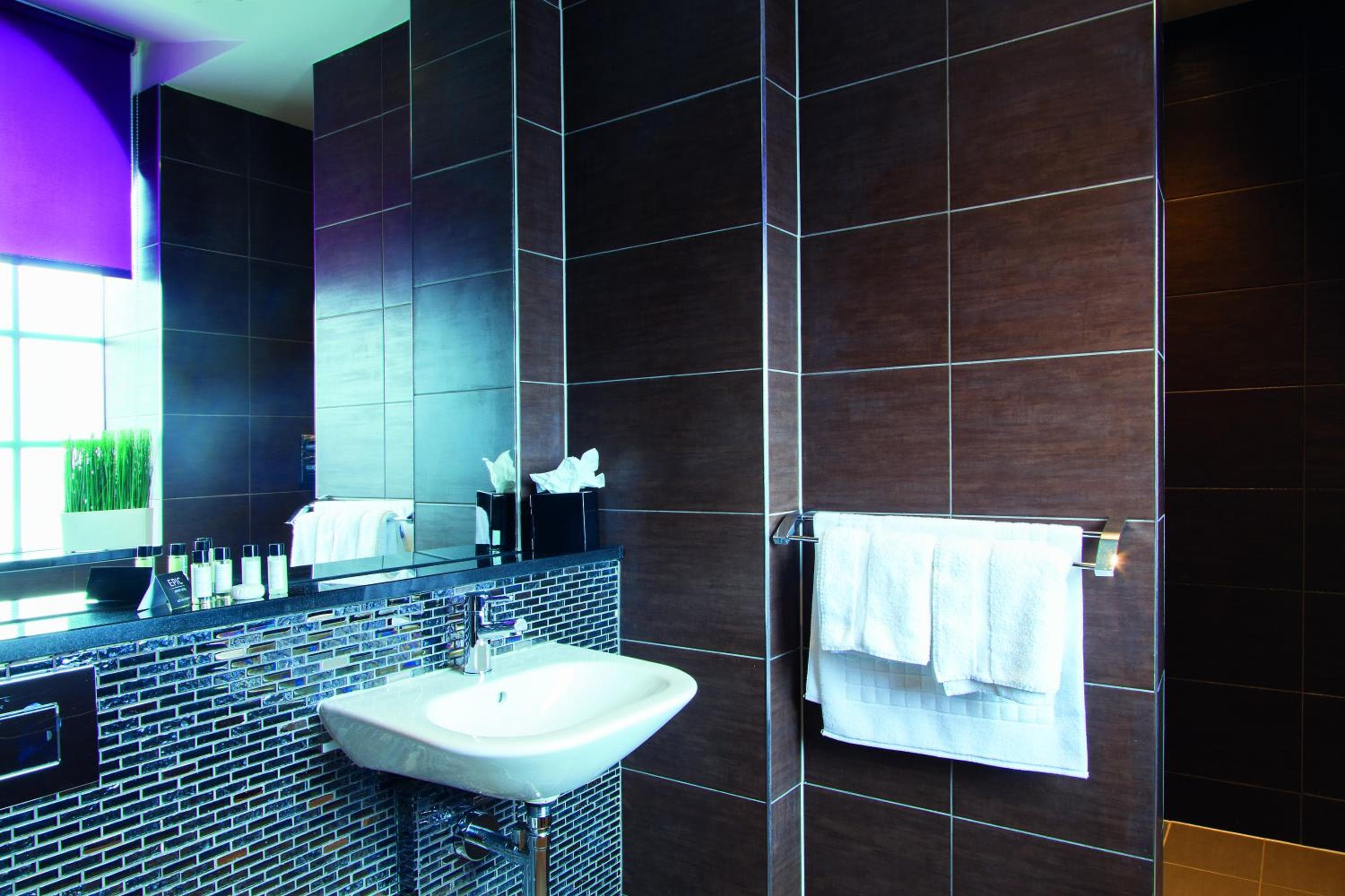 EPIC Seel Street Apartments - Liverpool City Centre, Liverpool, photo 4