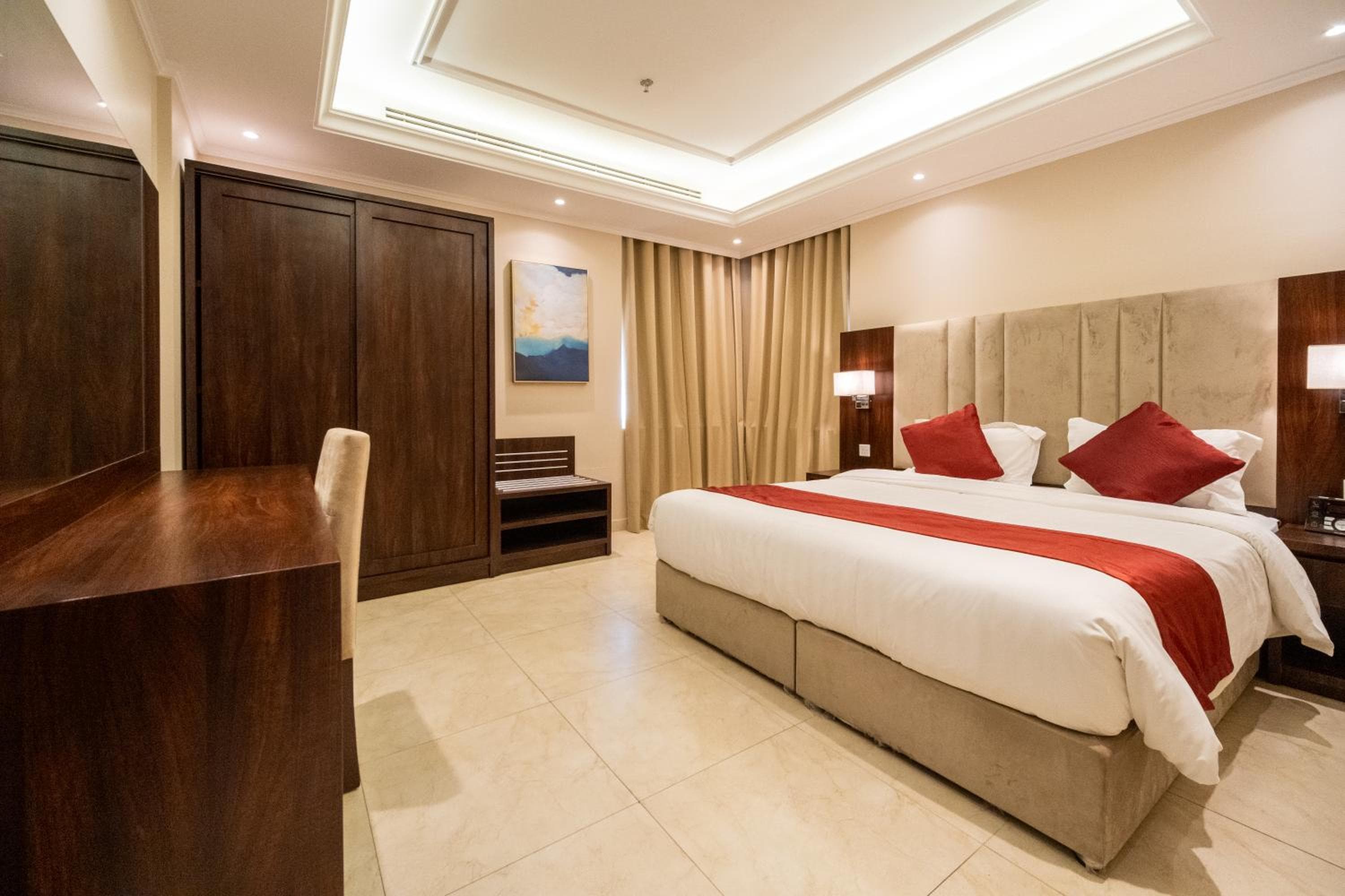 Luxury Hospitality Serviced Apartments, Al Khobar, photo 3