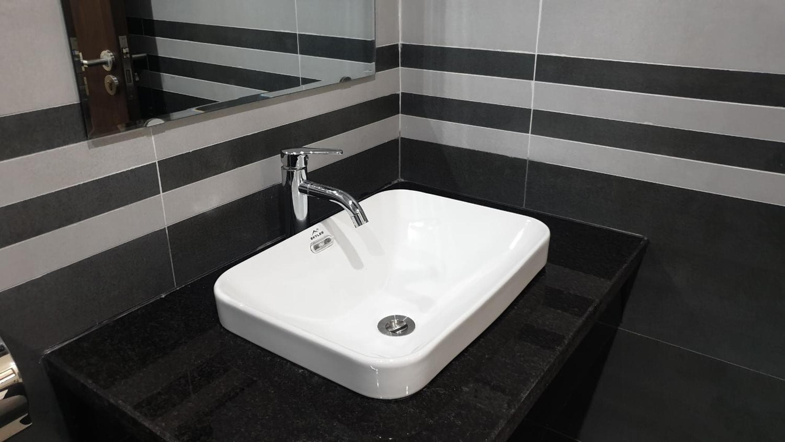 Era Apartment Xuân Thuỷ, Hanoi, photo 5