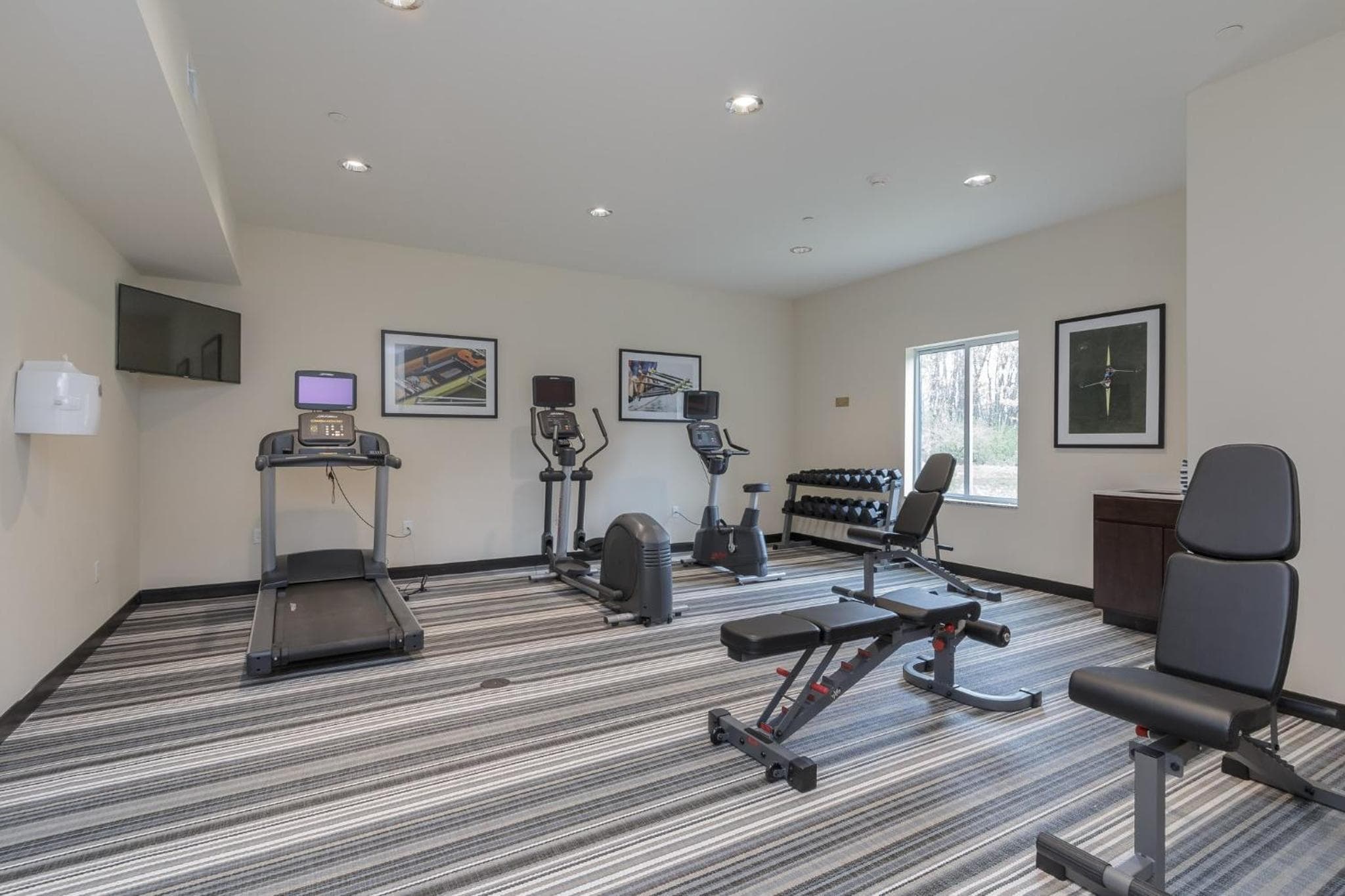 Candlewood Suites Mishawaka by IHG, Mishawaka, photo 2