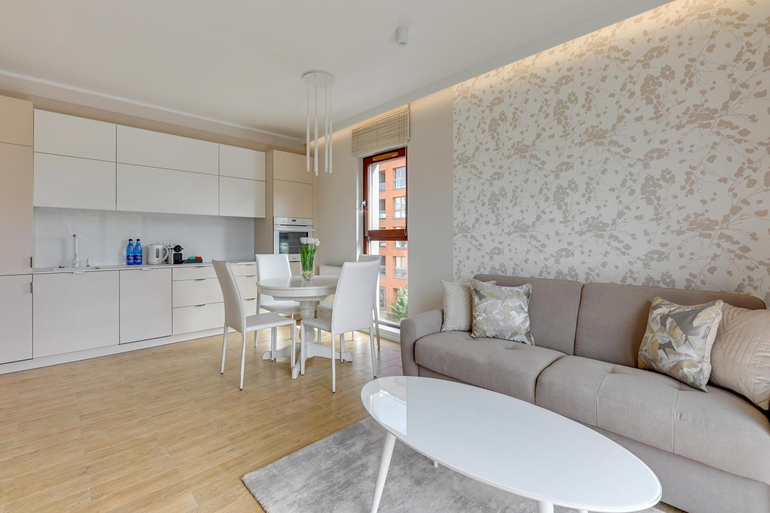 Aura III Apartments & Free Parking by Downtown Apartments, Gdańsk, photo 4